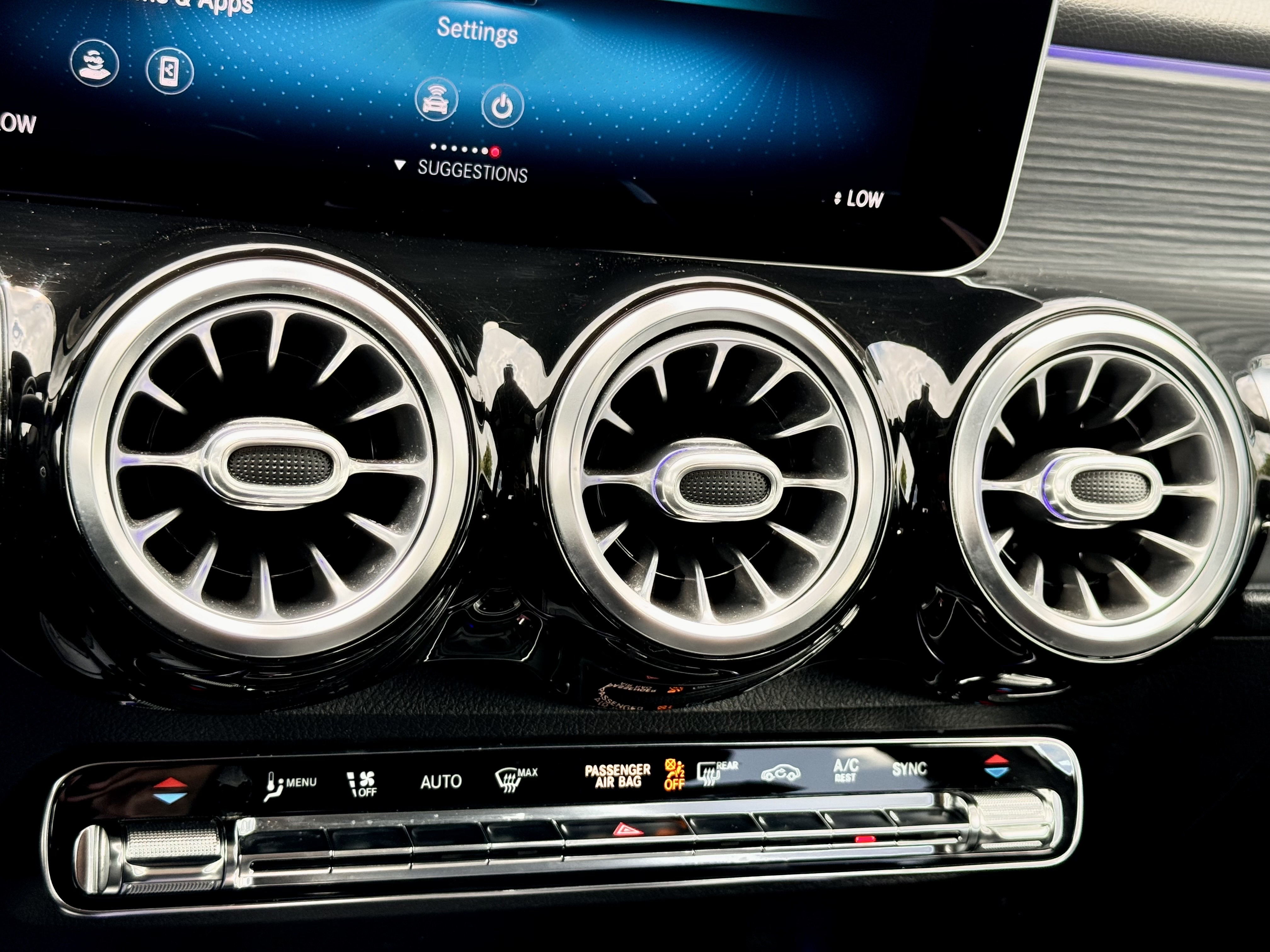 /alphaautosales/2020-Mercedes-Benz-GLB-41044837622572783.jpg