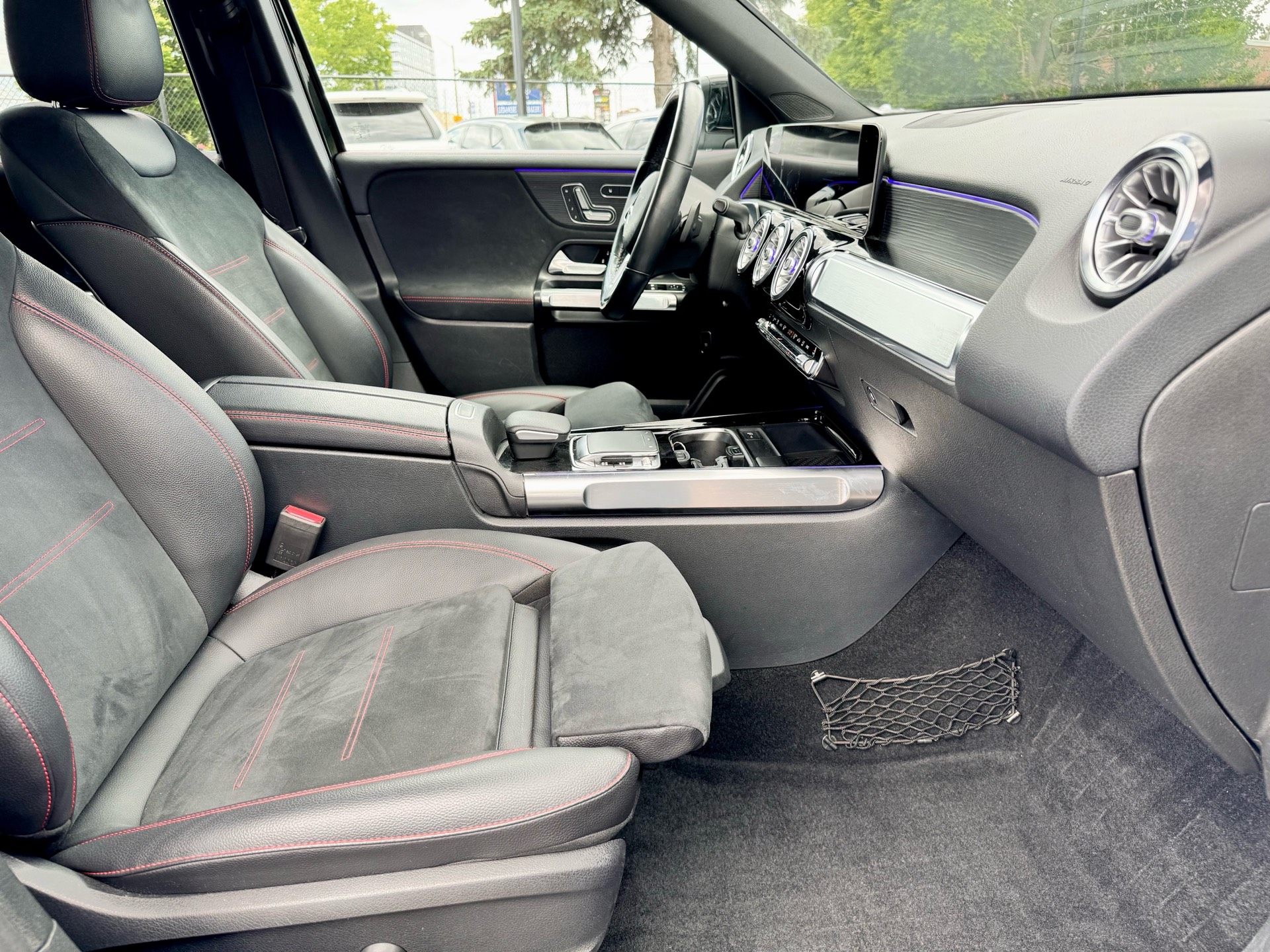 /alphaautosales/2020-Mercedes-Benz-GLB-45855483301076605.jpg