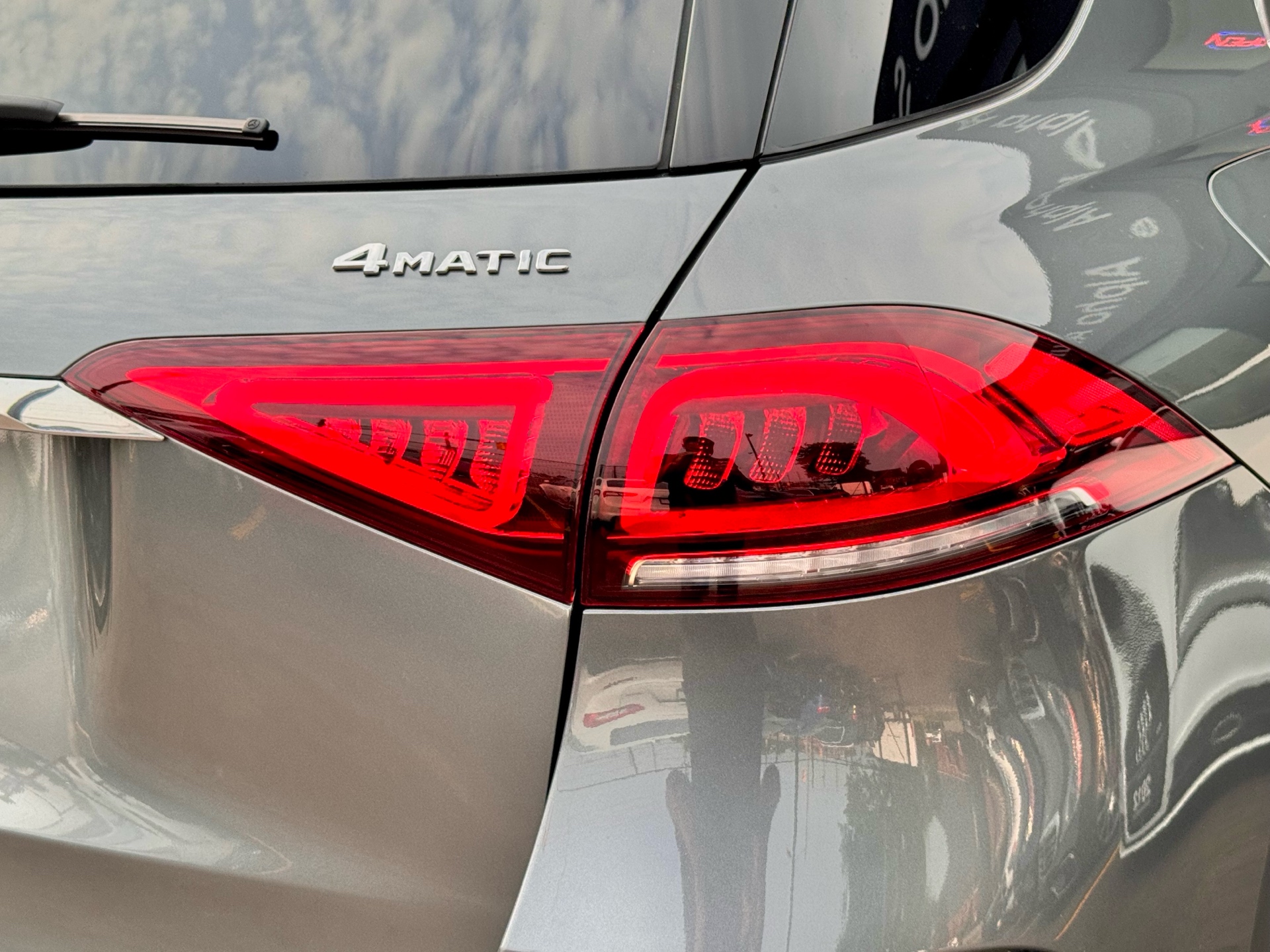 /alphaautosales/2020-Mercedes-Benz-GLE-class-18844569478586393.jpg