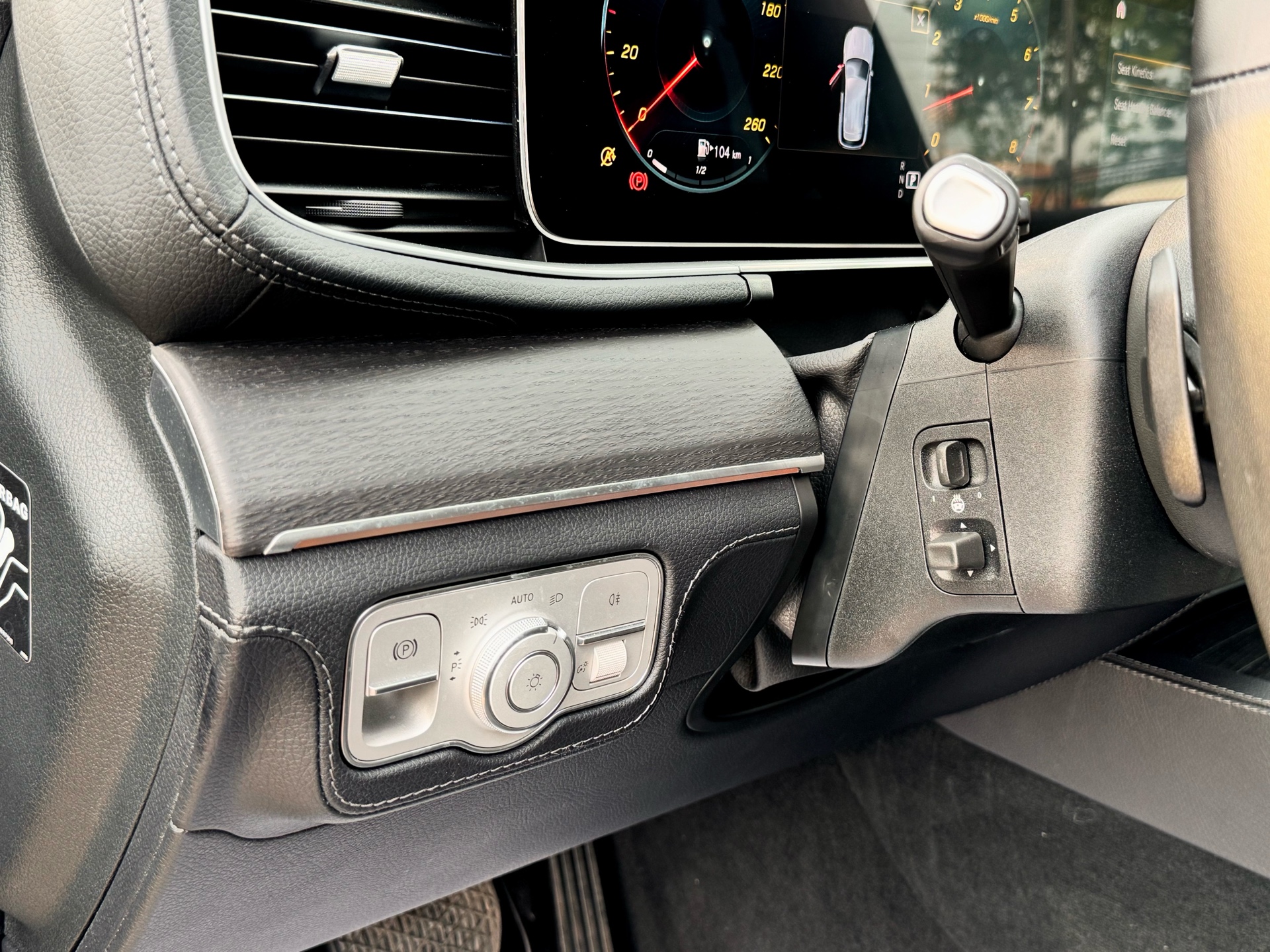 /alphaautosales/2020-Mercedes-Benz-GLE-class-7469625838341158.jpg