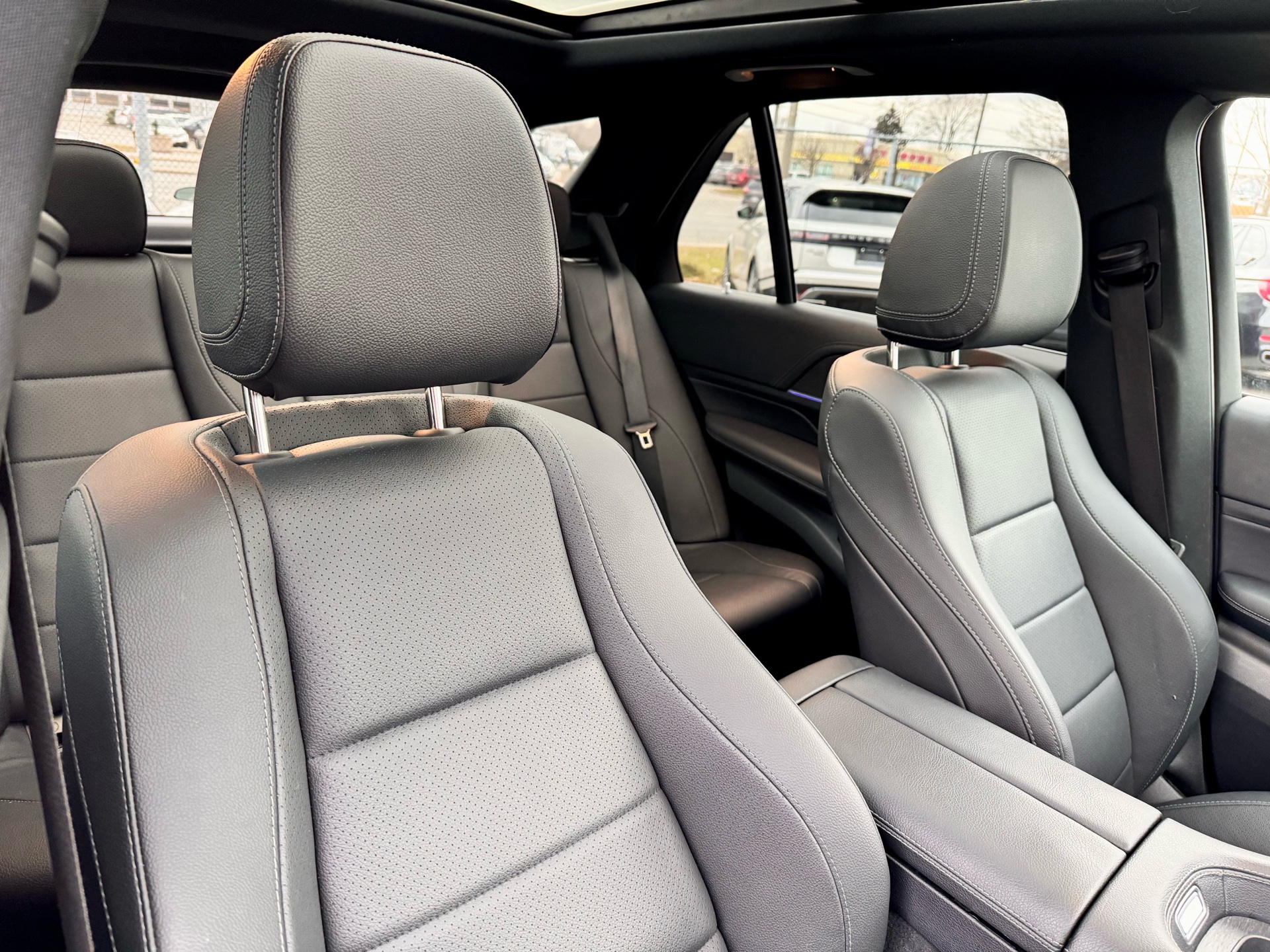/alphaautosales/2020-Mercedes-Benz-GLE-class-9236558809891715.jpg