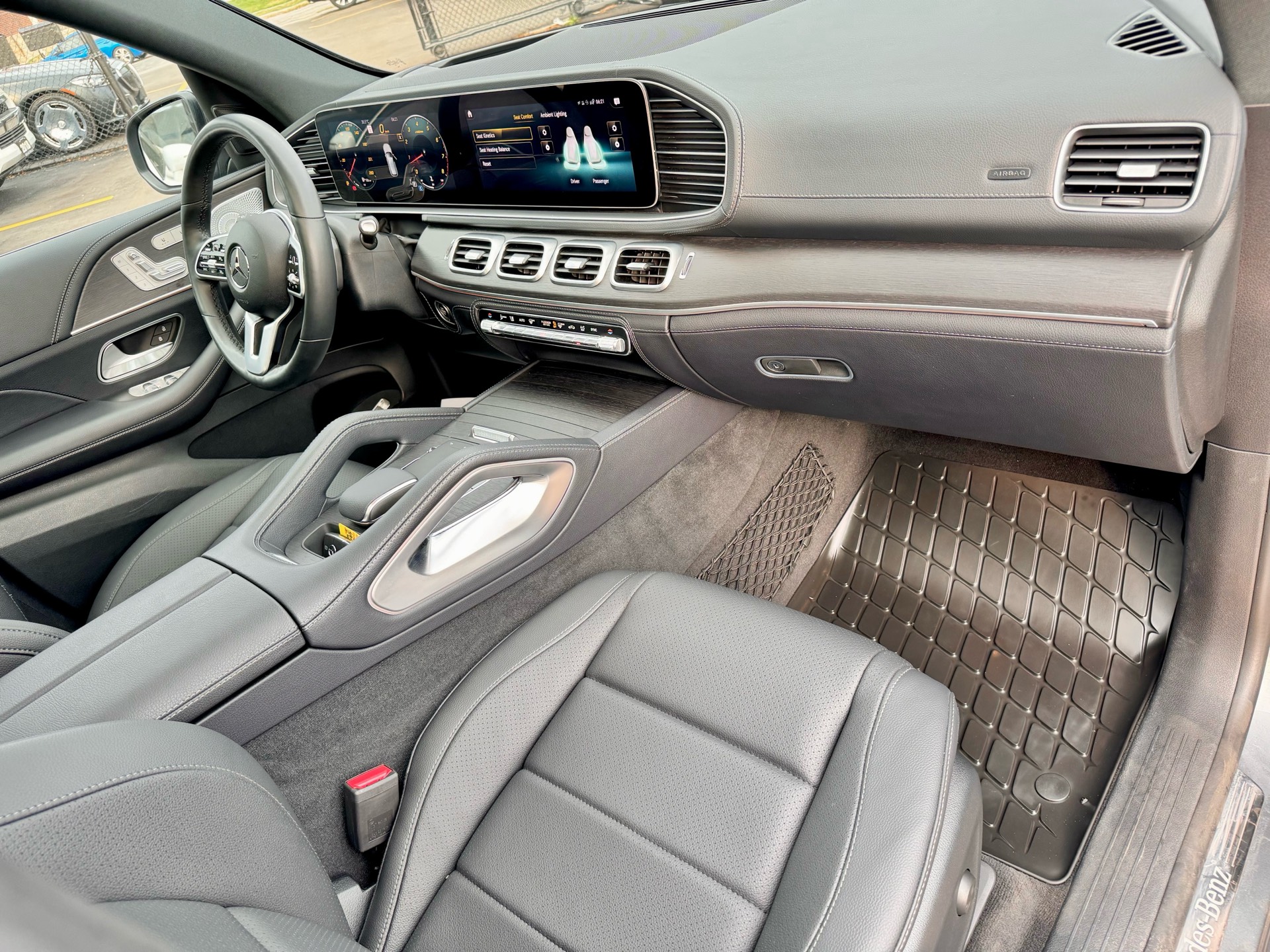 /alphaautosales/2020-Mercedes-Benz-GLE-class-9290973619442775.jpg