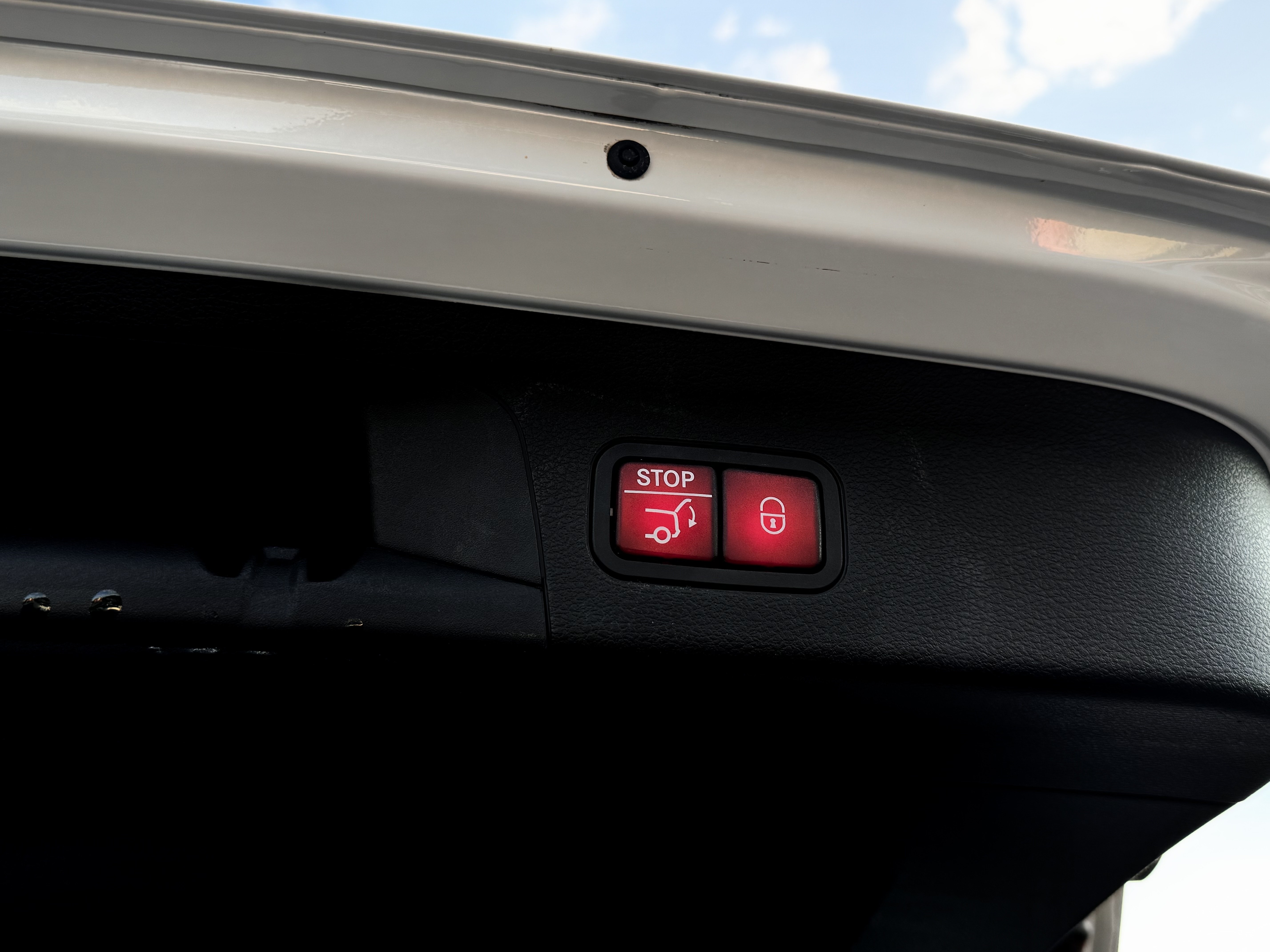 /alphaautosales/2020-Mercedes-Benz-GLS-class-34617740693932064.jpg