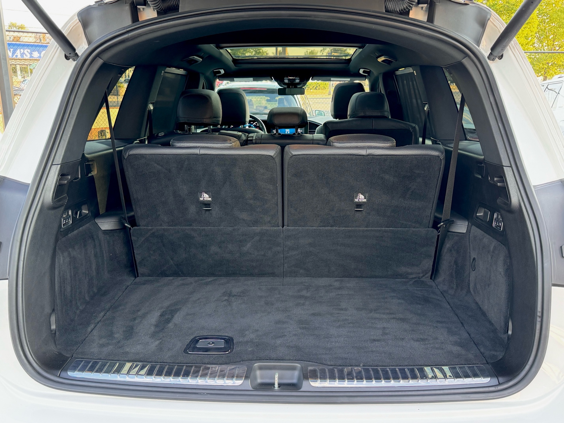 /alphaautosales/2020-Mercedes-Benz-GLS-class-5475062385155534.jpg