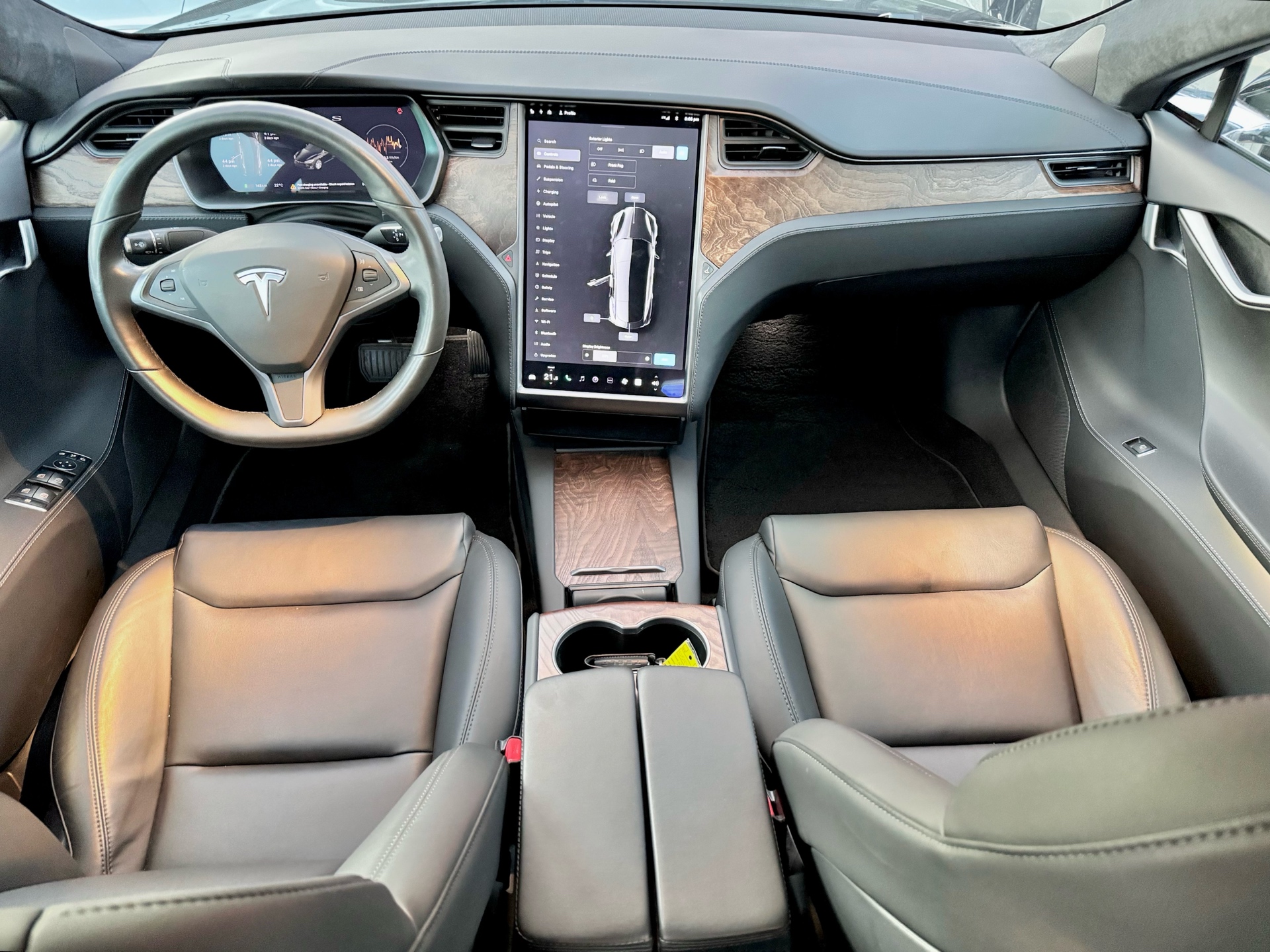 /alphaautosales/2020-Tesla-ModelS-08110852375822897.jpg