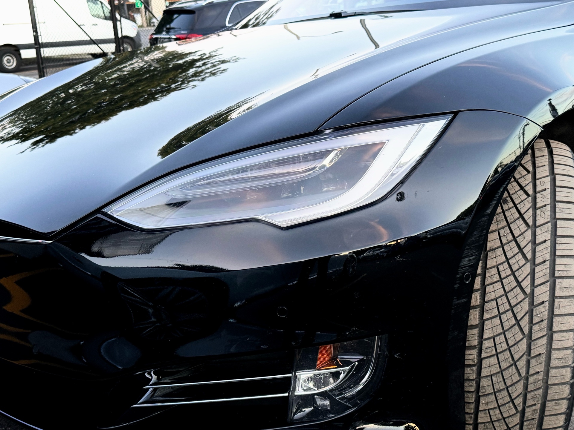/alphaautosales/2020-Tesla-ModelS-312652988308729.jpg