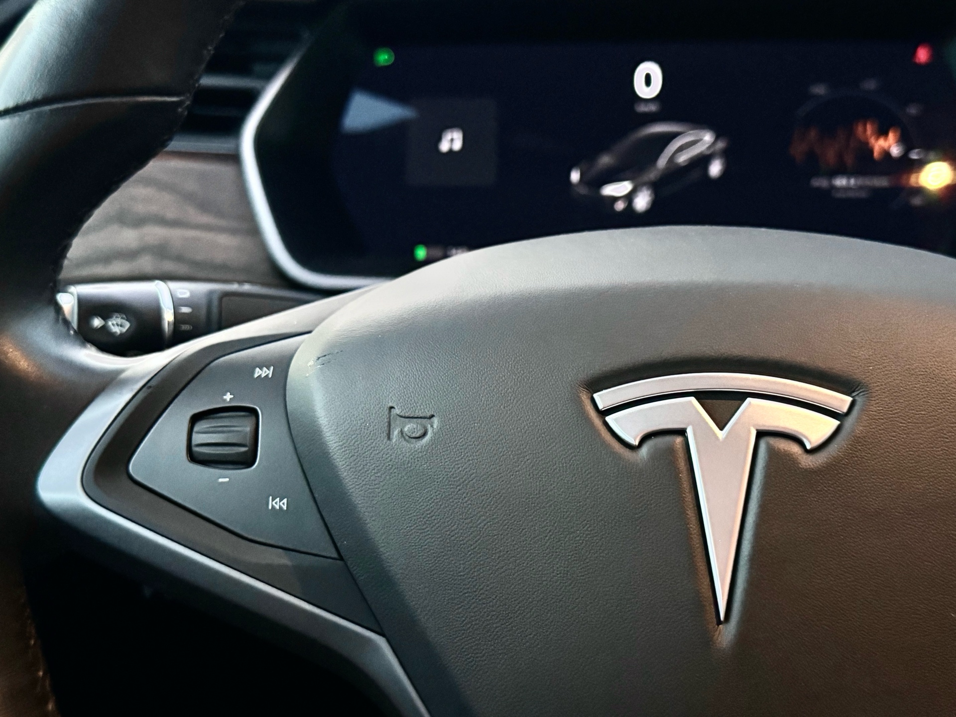/alphaautosales/2020-Tesla-ModelS-4173582936569271.jpg