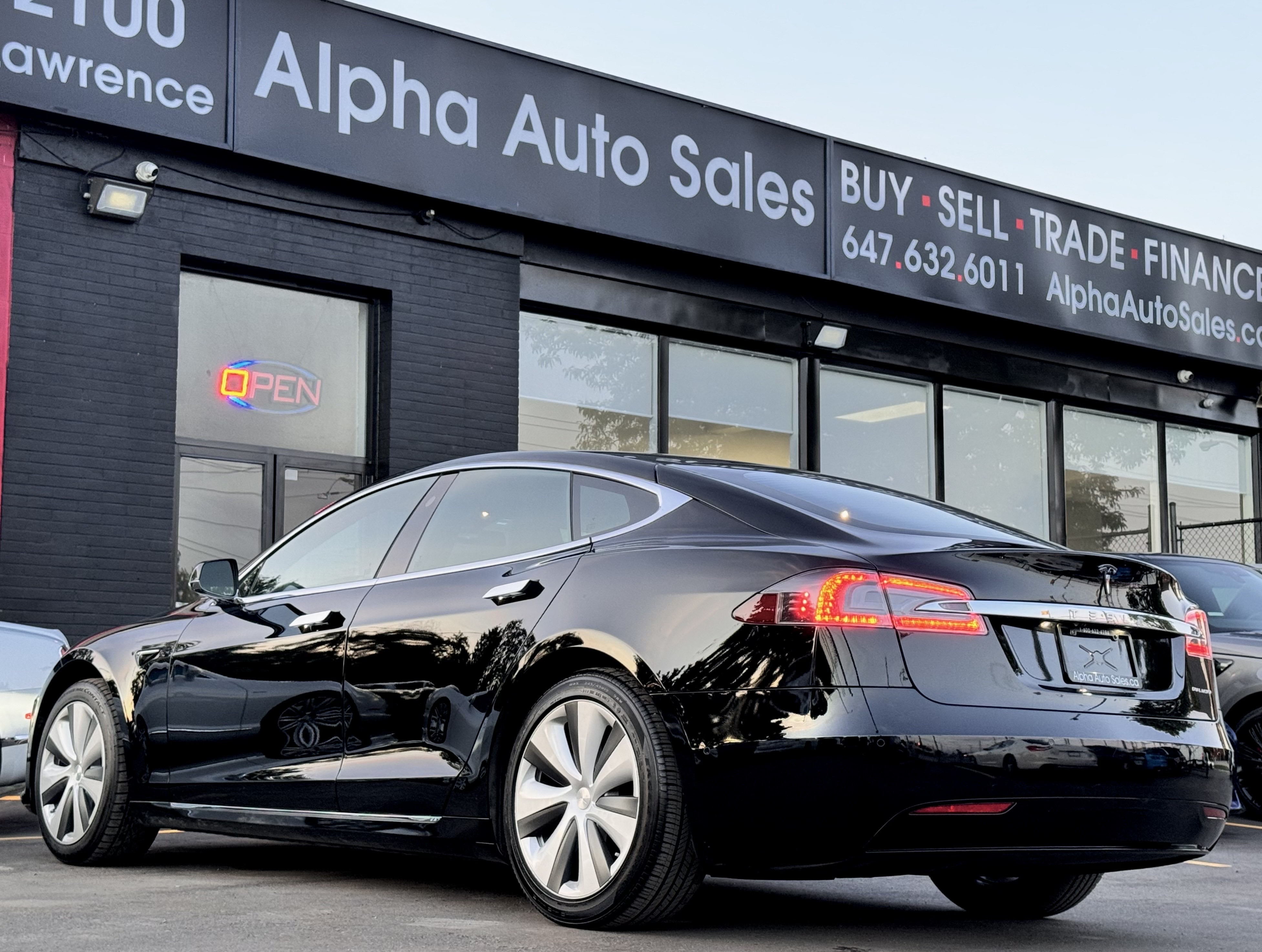/alphaautosales/2020-Tesla-ModelS-48751496167163166.jpg