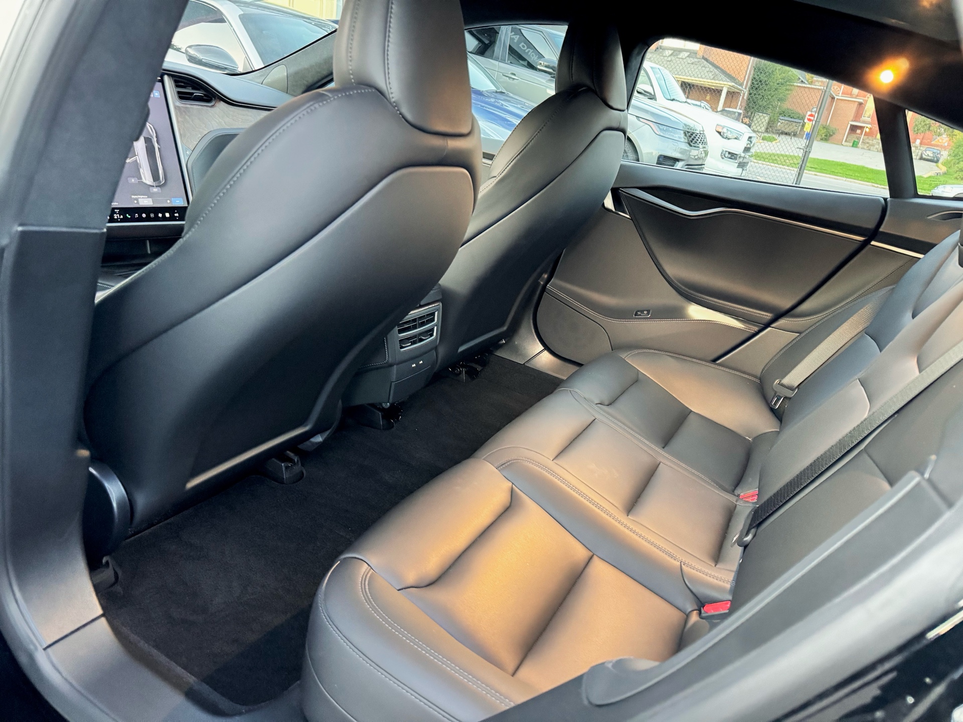 /alphaautosales/2020-Tesla-ModelS-9470397483426698.jpg