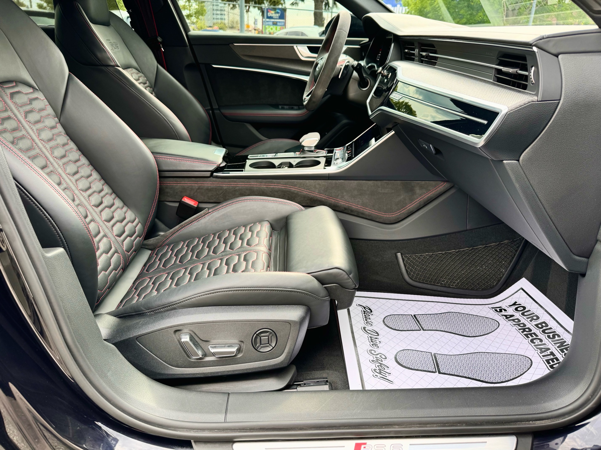 /alphaautosales/2021-Audi-RS6-6002440532199651.jpg