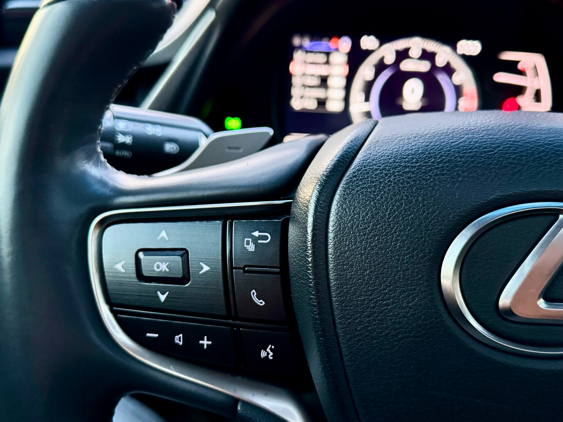 /alphaautosales/2021-Lexus-ES-7128096260213479.jpg