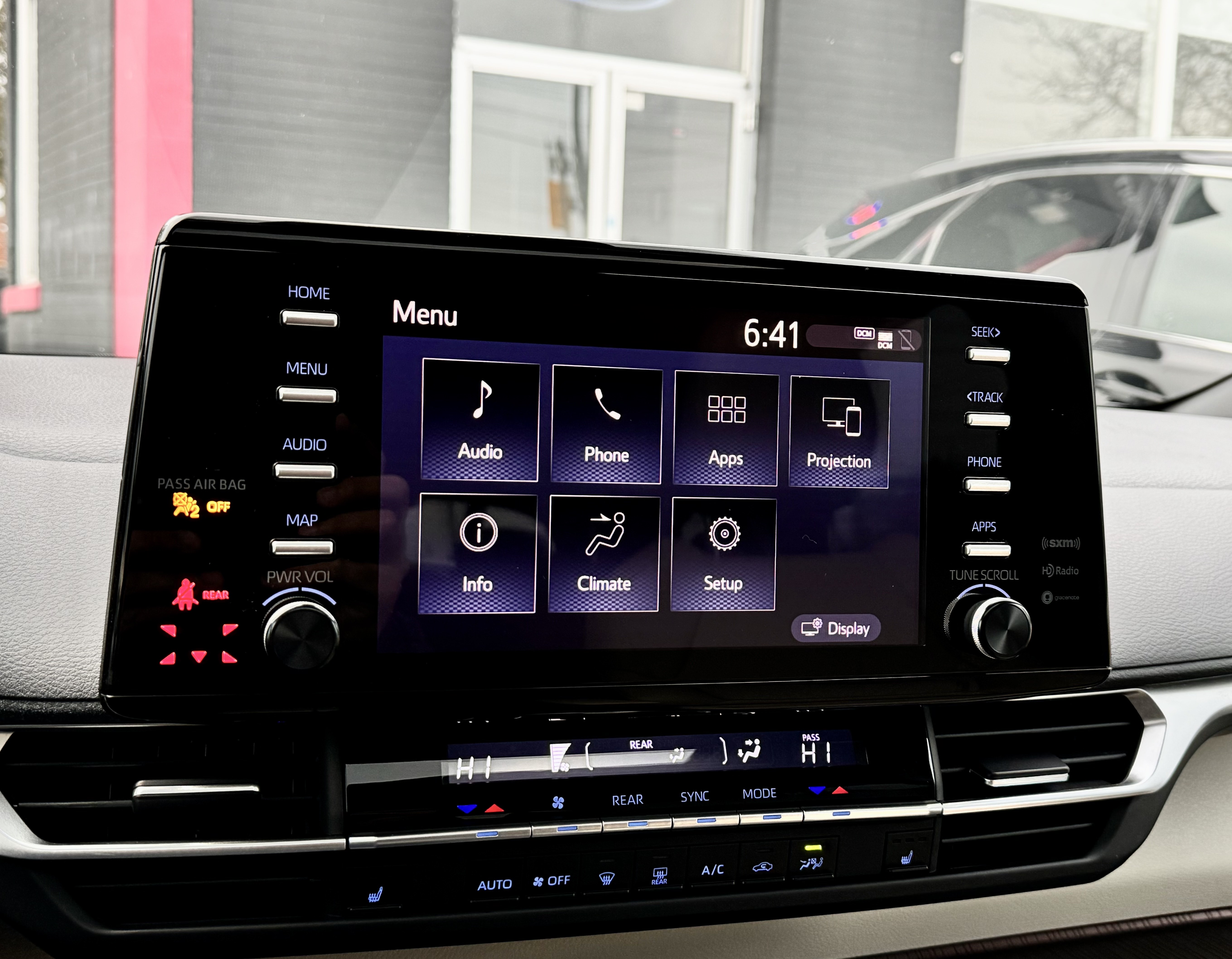/alphaautosales/2021-Toyota-Sienna-28998232057760265.jpg