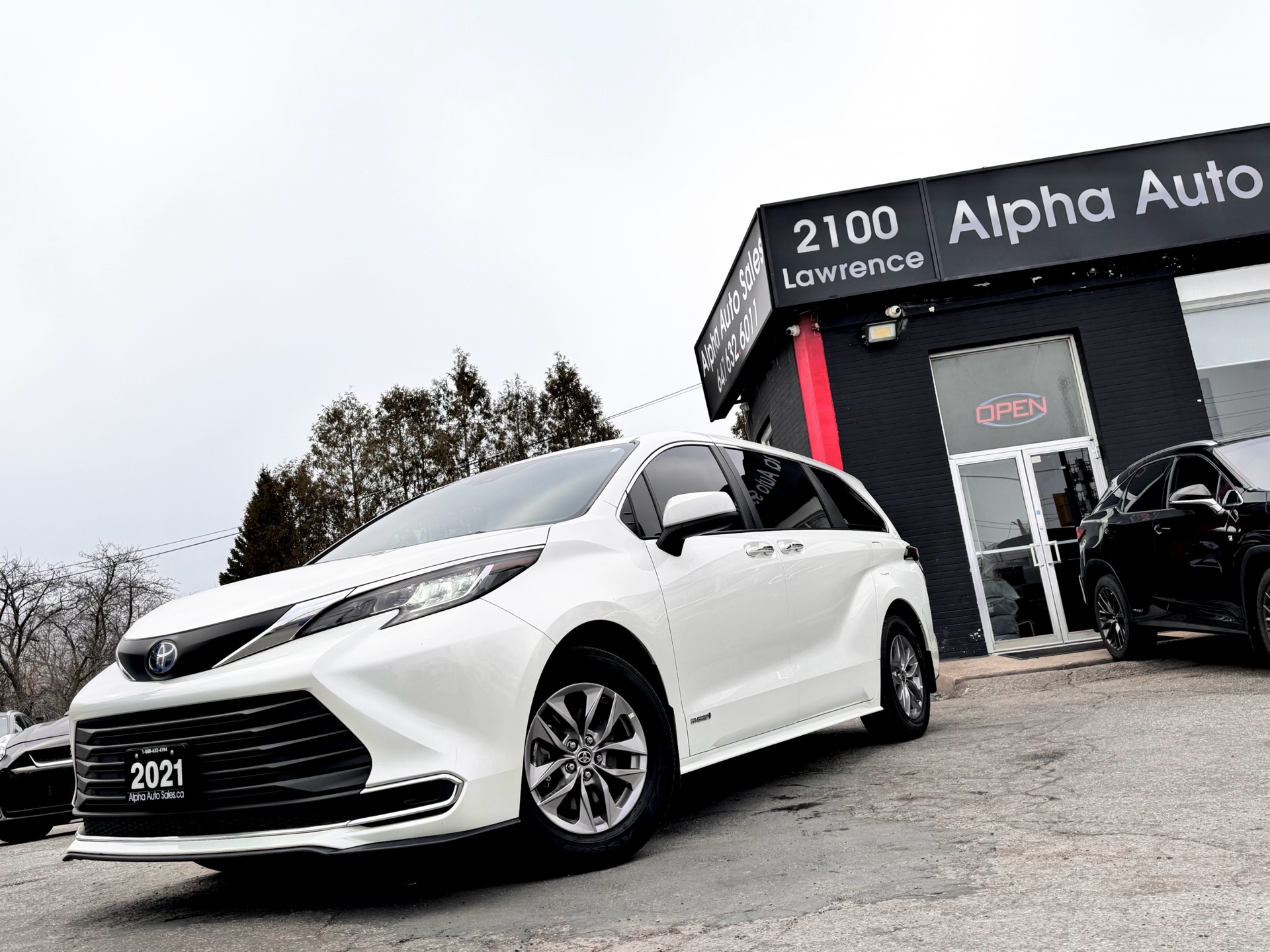 /alphaautosales/2021-Toyota-Sienna-3912976028509356.jpg