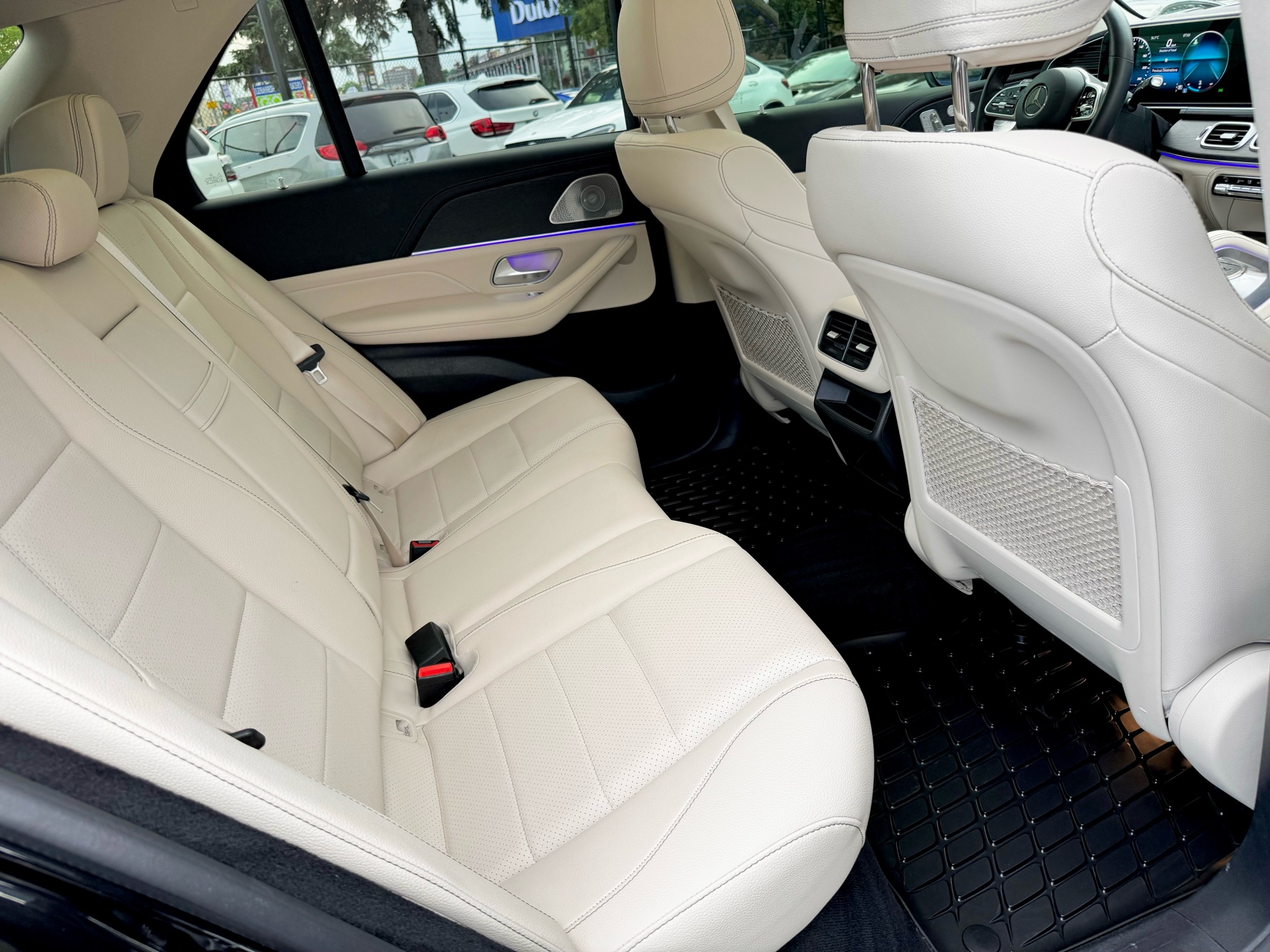 /alphaautosales/2022-Mercedes-Benz-GLE-class-13368980659546903.jpg