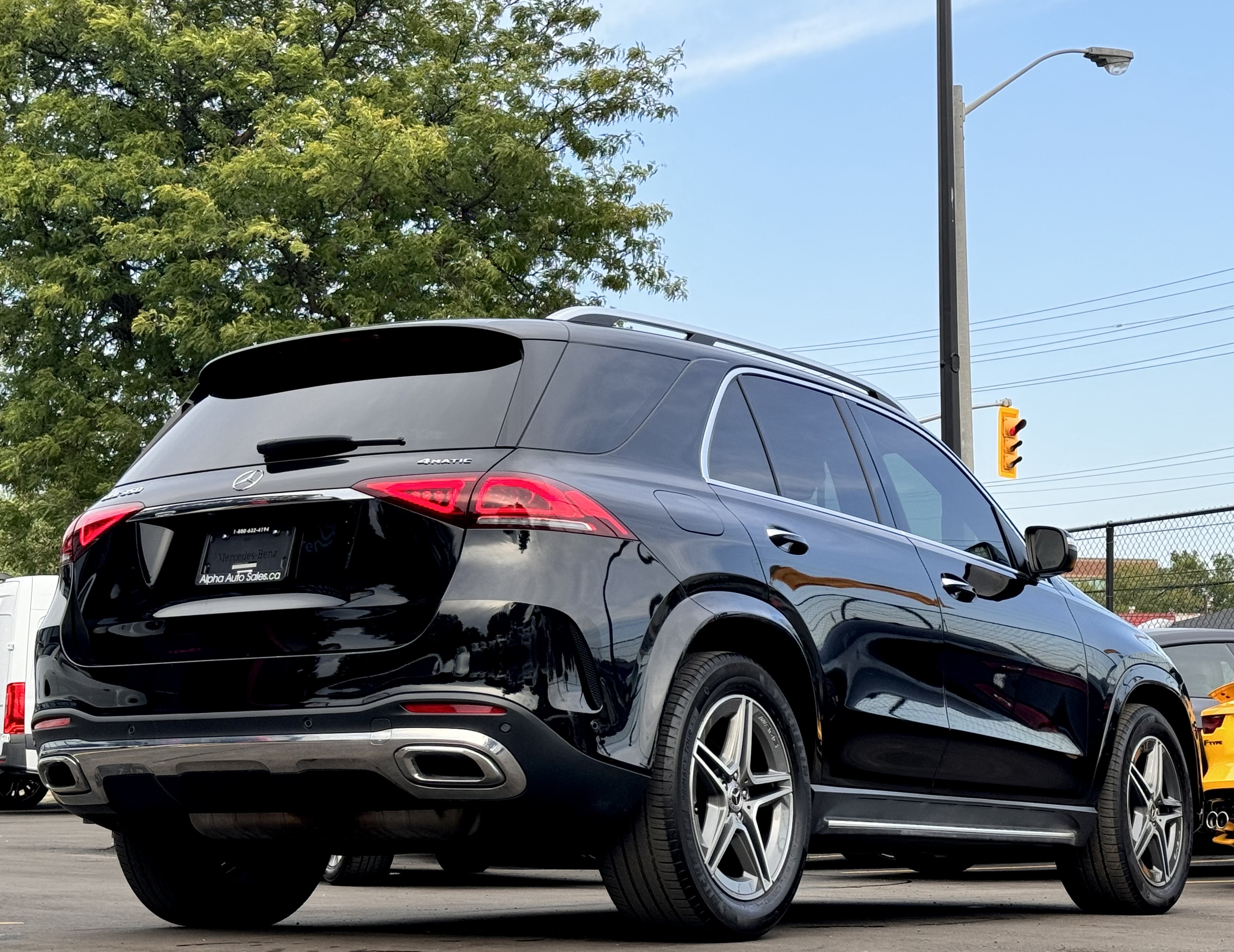/alphaautosales/2022-Mercedes-Benz-GLE-class-5694667709066223.jpg