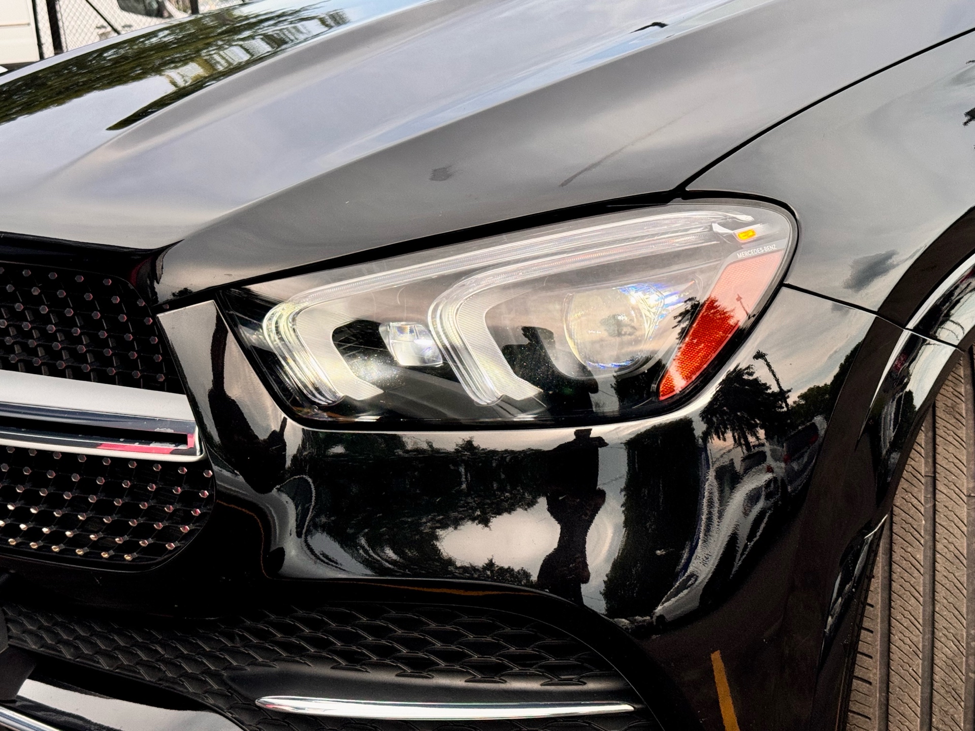 /alphaautosales/2022-Mercedes-Benz-GLE-class-8205635639402562.jpg