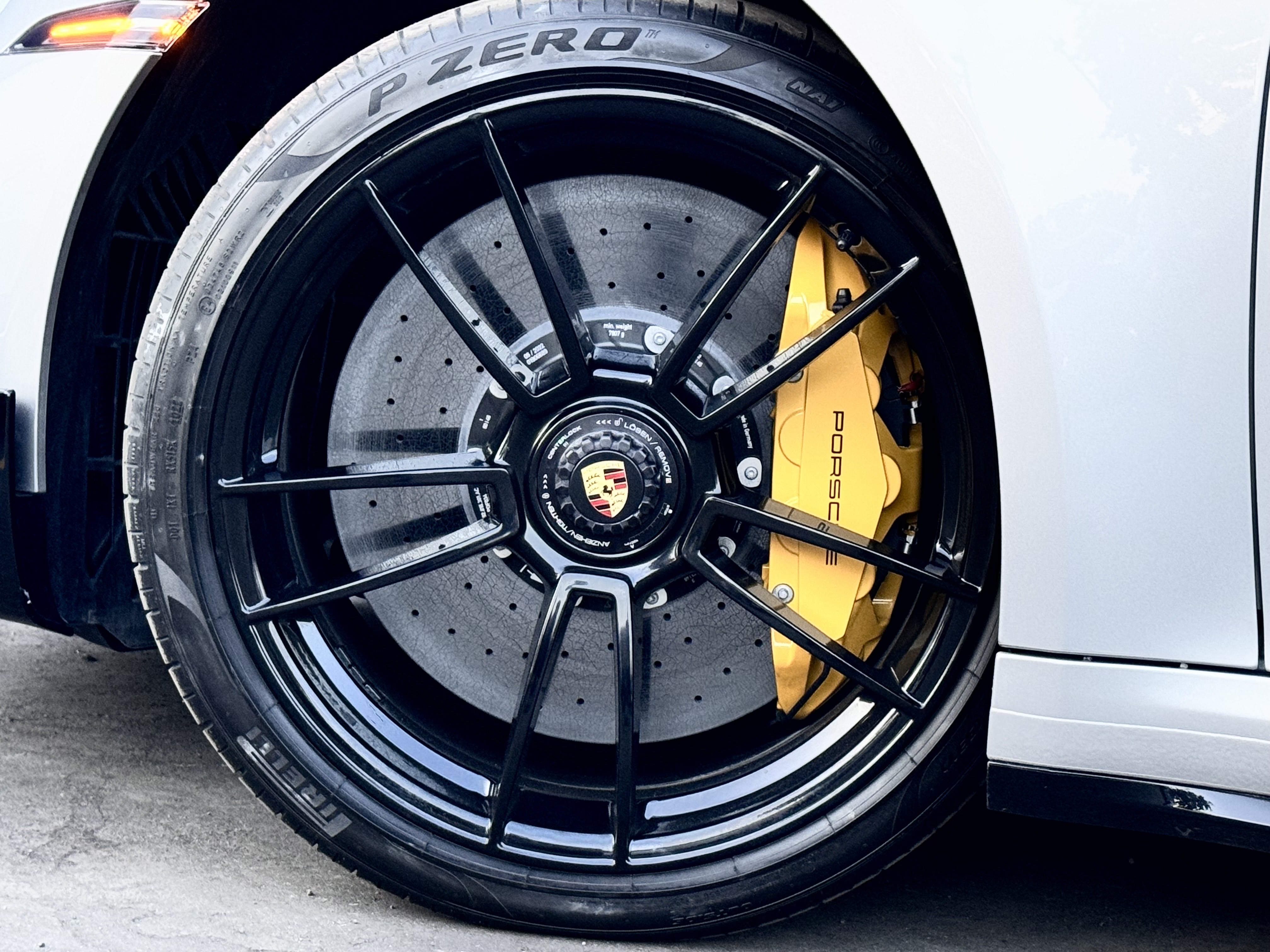 /alphaautosales/2022-Porsche-911-7136007853618811.jpg