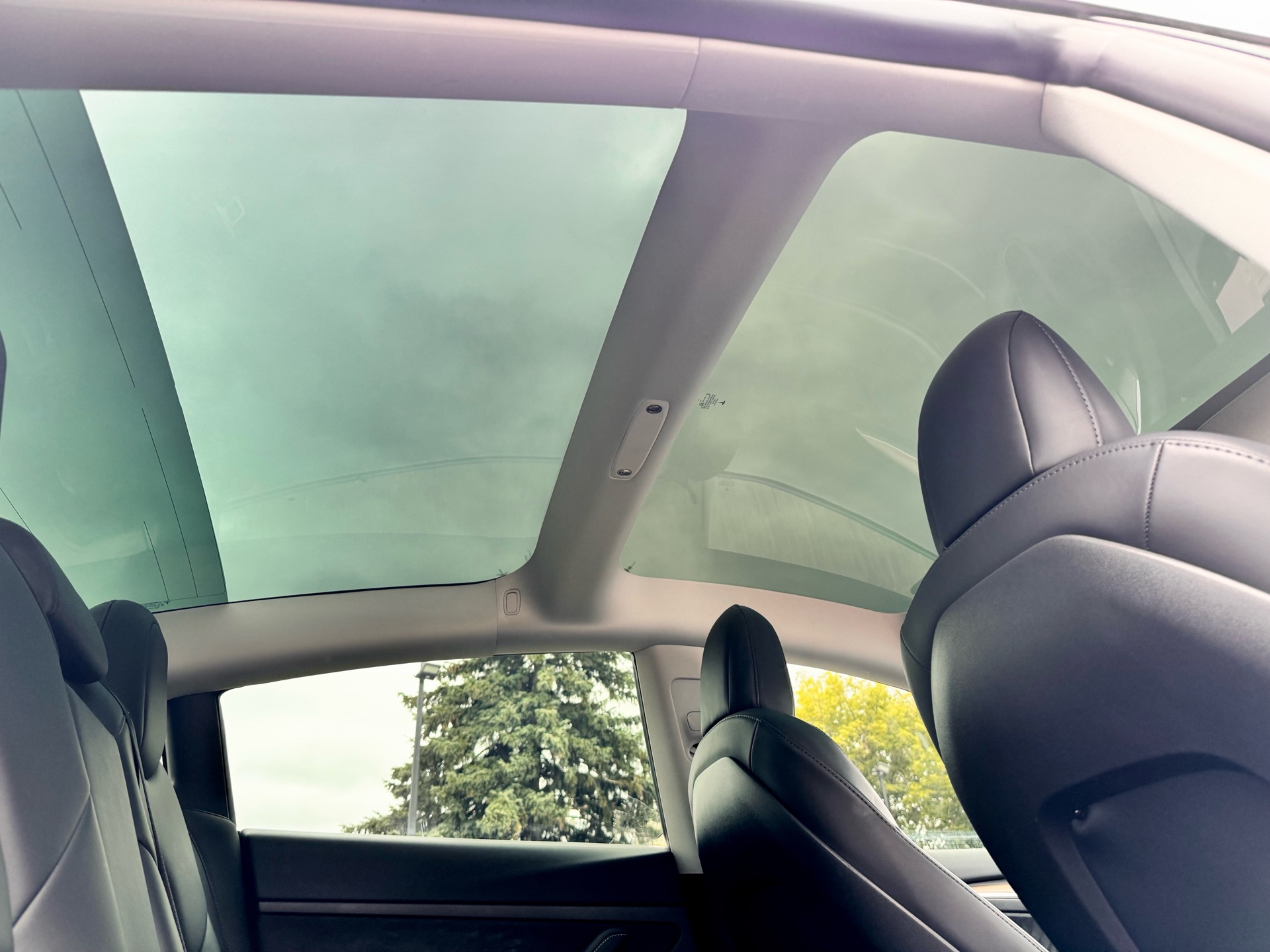 /alphaautosales/2022-Tesla-Model3-7403113522427369.jpg