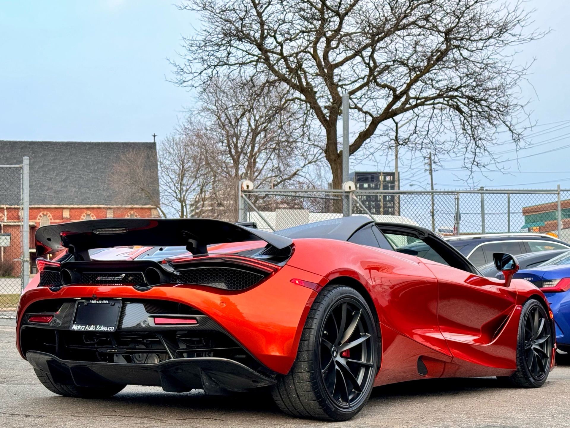 /alphaautosales/2023-McLaren-720S-09864280109881718.jpg