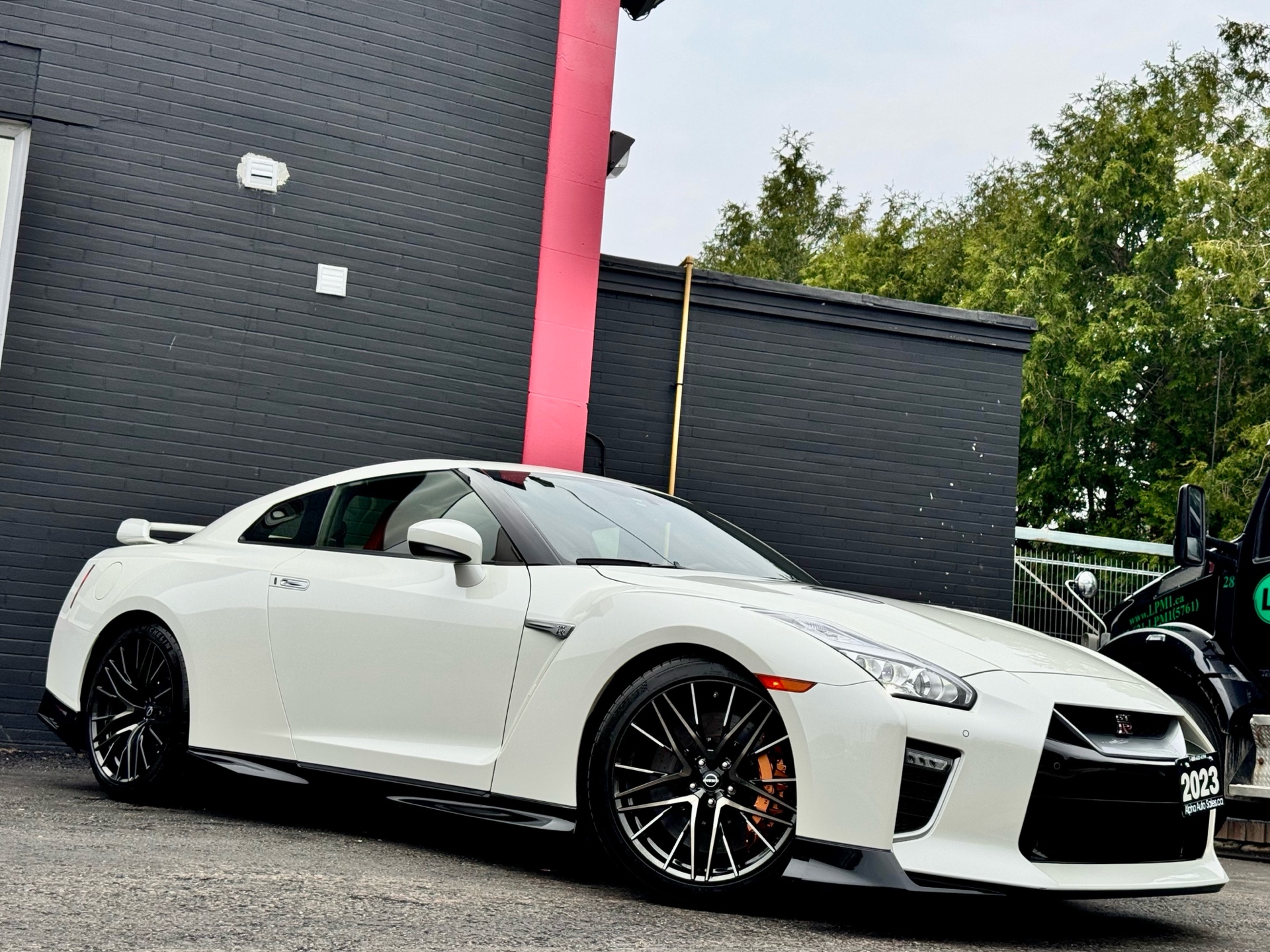 /alphaautosales/2023-Nissan-GT-R-35714511551219164.jpg