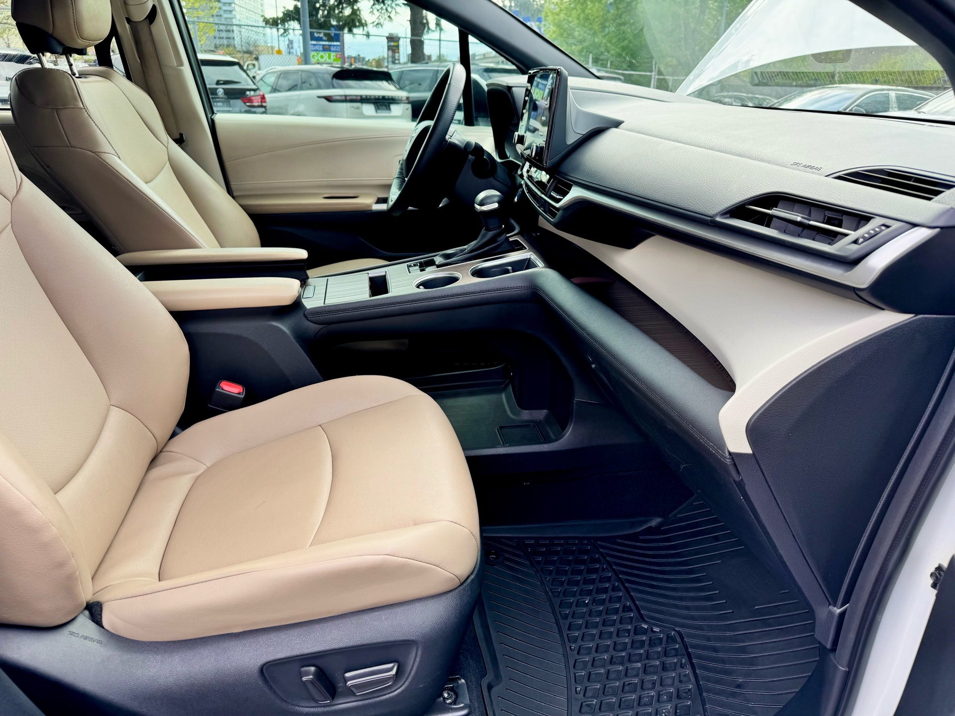 /alphaautosales/2024-Toyota-Sienna-1426334125099329.jpg