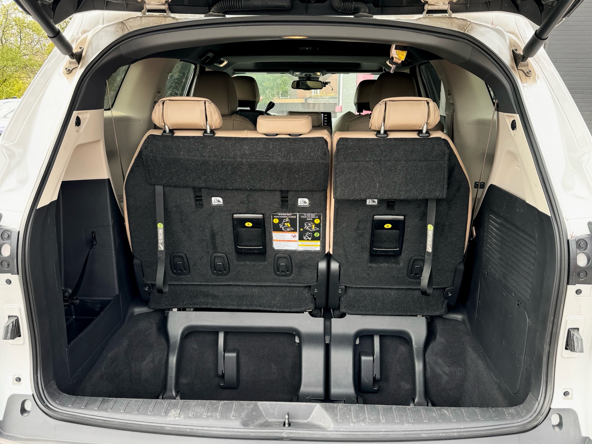 /alphaautosales/2024-Toyota-Sienna-1893676982382111.jpg