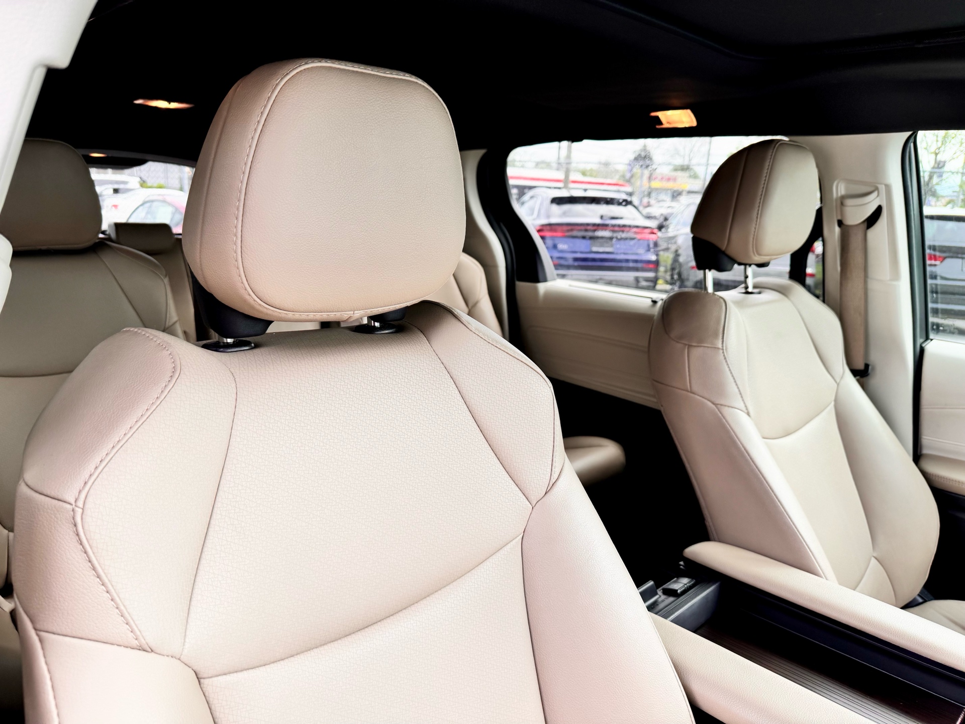 /alphaautosales/2024-Toyota-Sienna-42822567444716464.jpg
