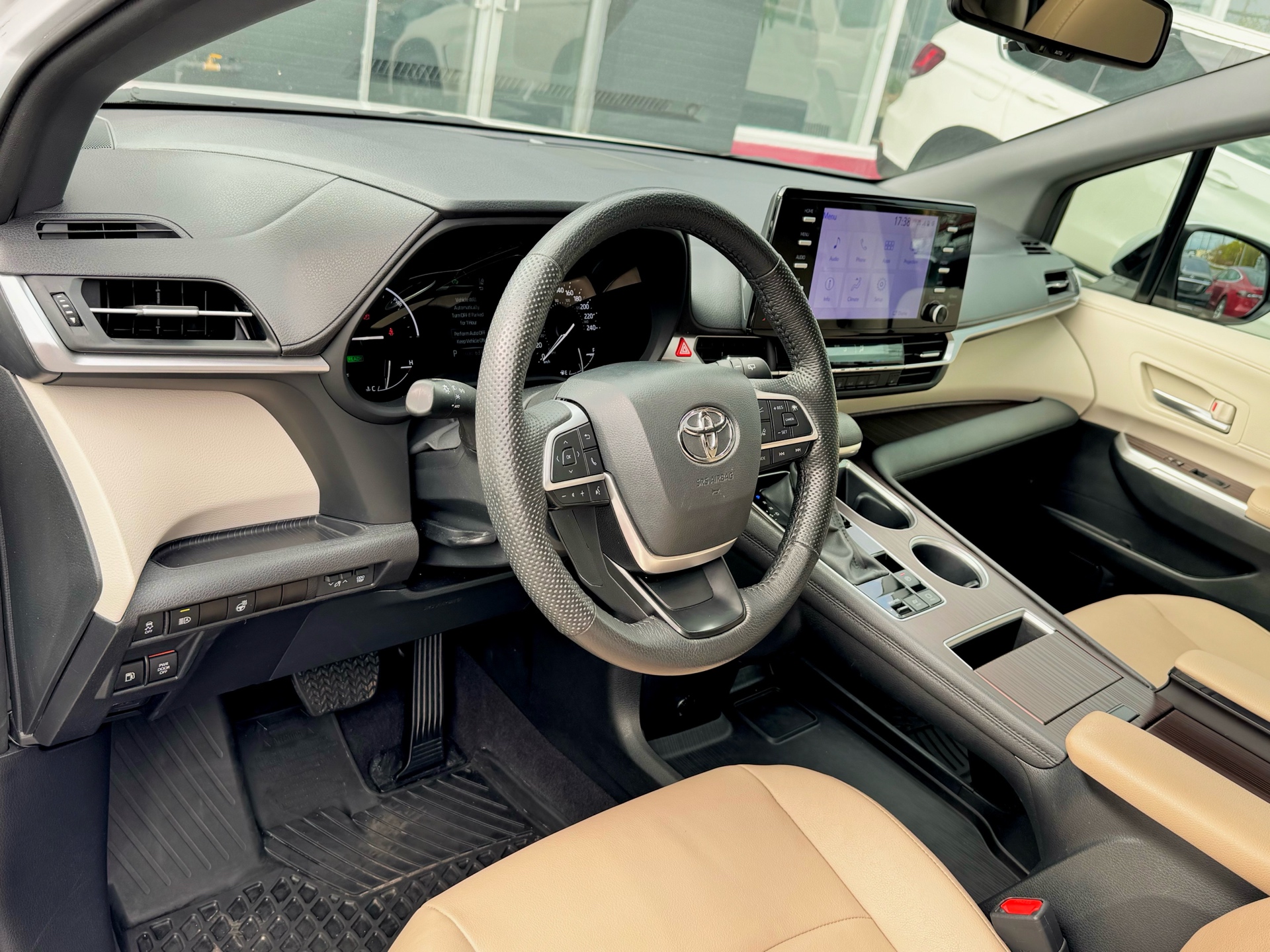 /alphaautosales/2024-Toyota-Sienna-9523635381949278.jpg