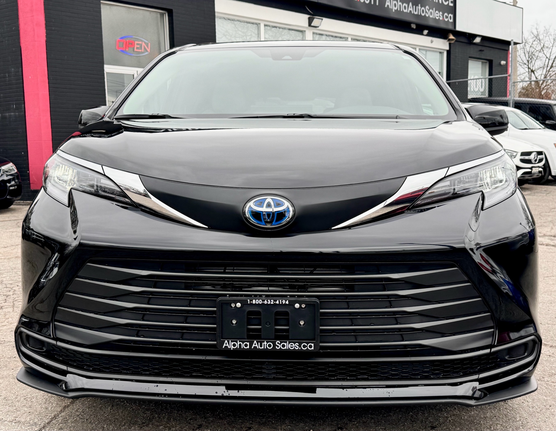 /alphaautosales/2025-Toyota-Sienna-5937182785536841.jpg
