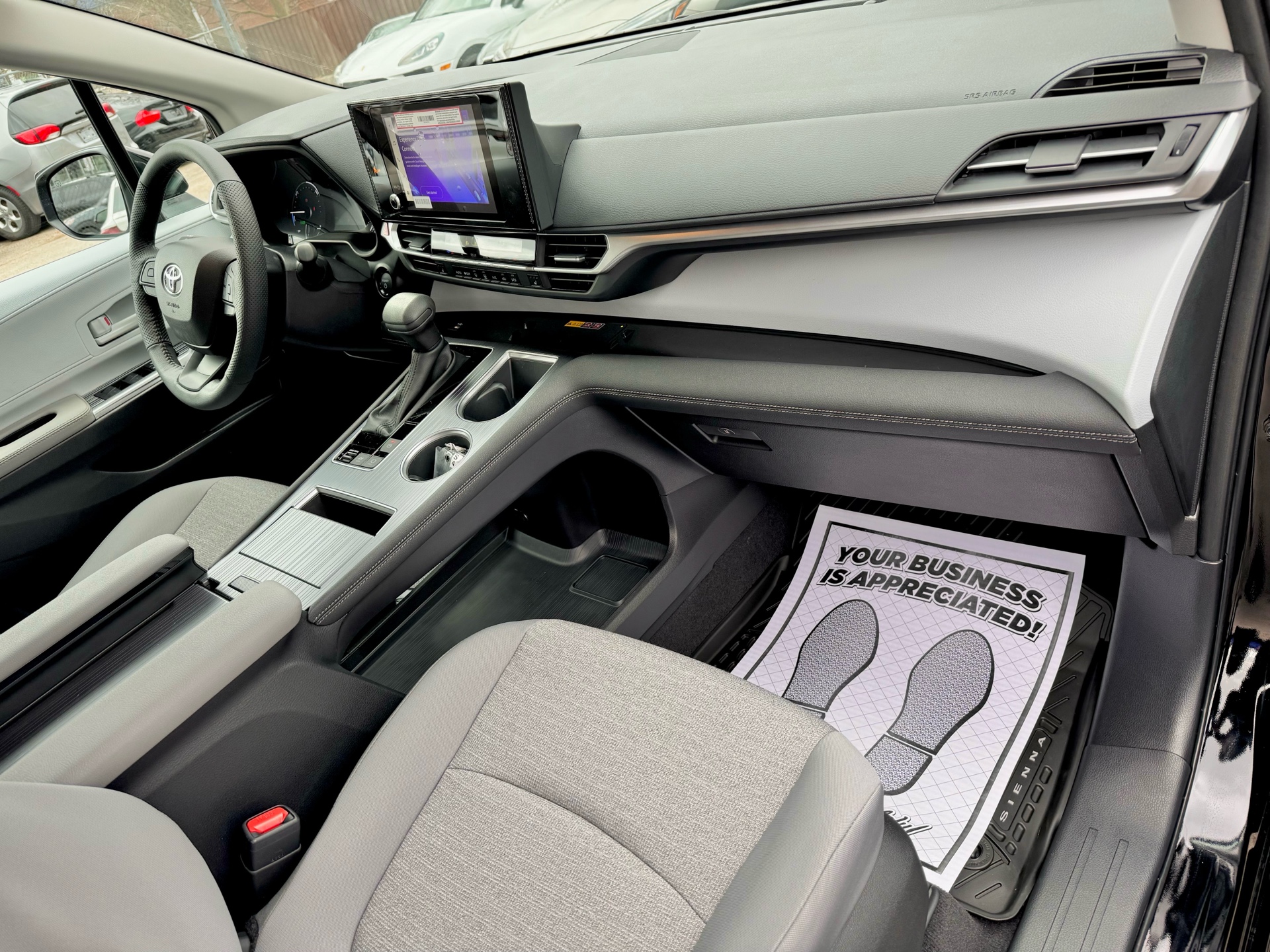 /alphaautosales/2025-Toyota-Sienna-7560774352310573.jpg