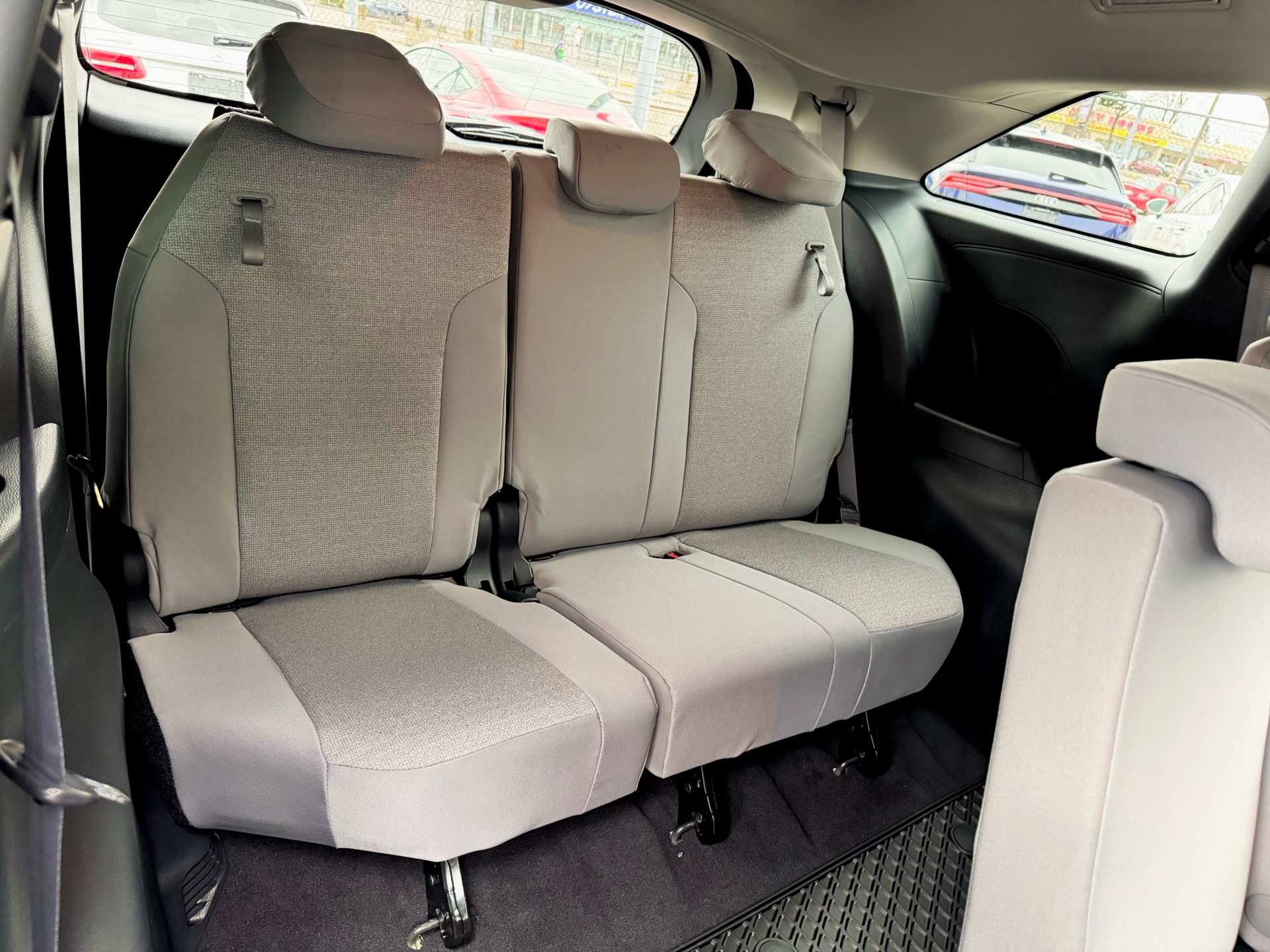 /alphaautosales/2025-Toyota-Sienna-8657097279359107.jpg