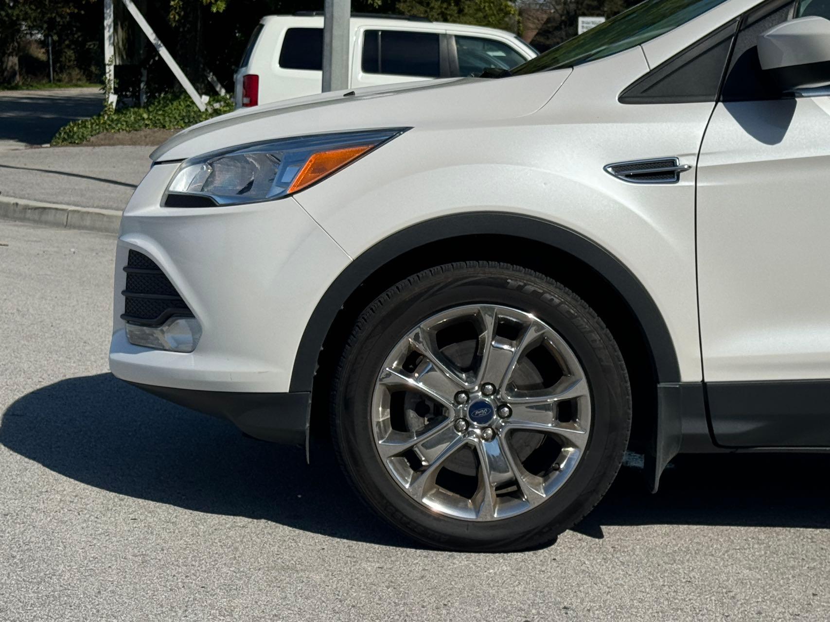 /anycarmotor/2015-Ford-Escape-16995759891392193.jpg