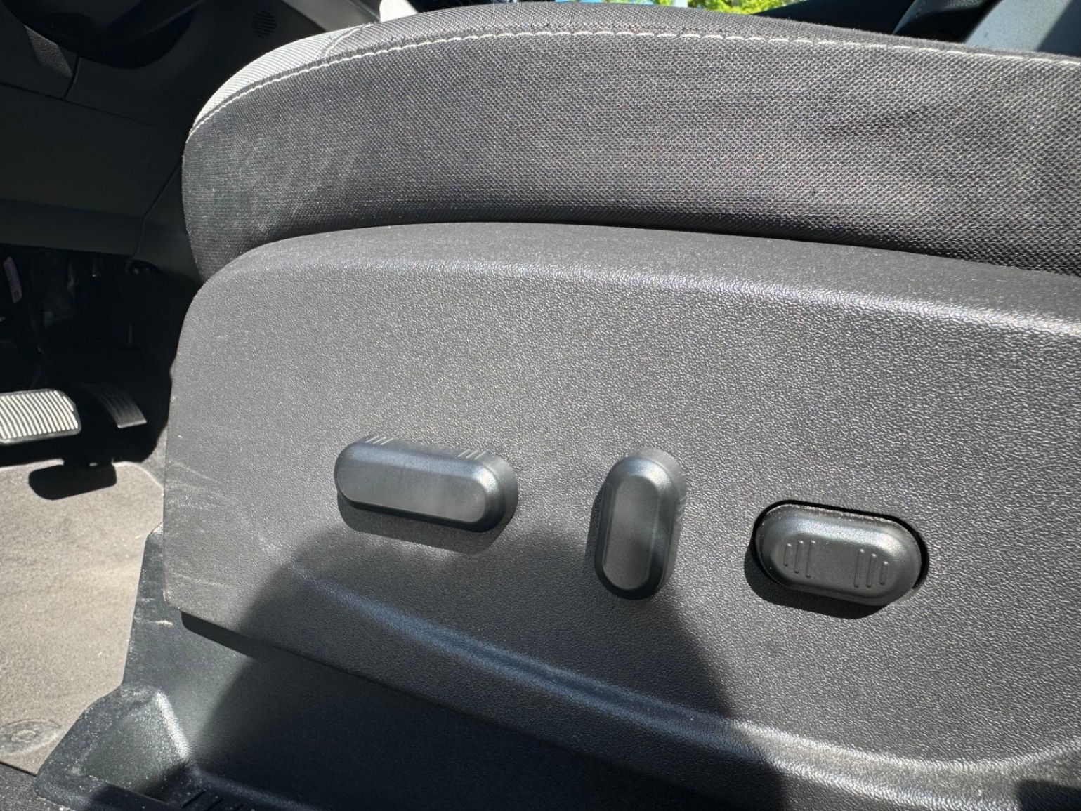 /anycarmotor/2015-Ford-Escape-24362265958041762.jpg