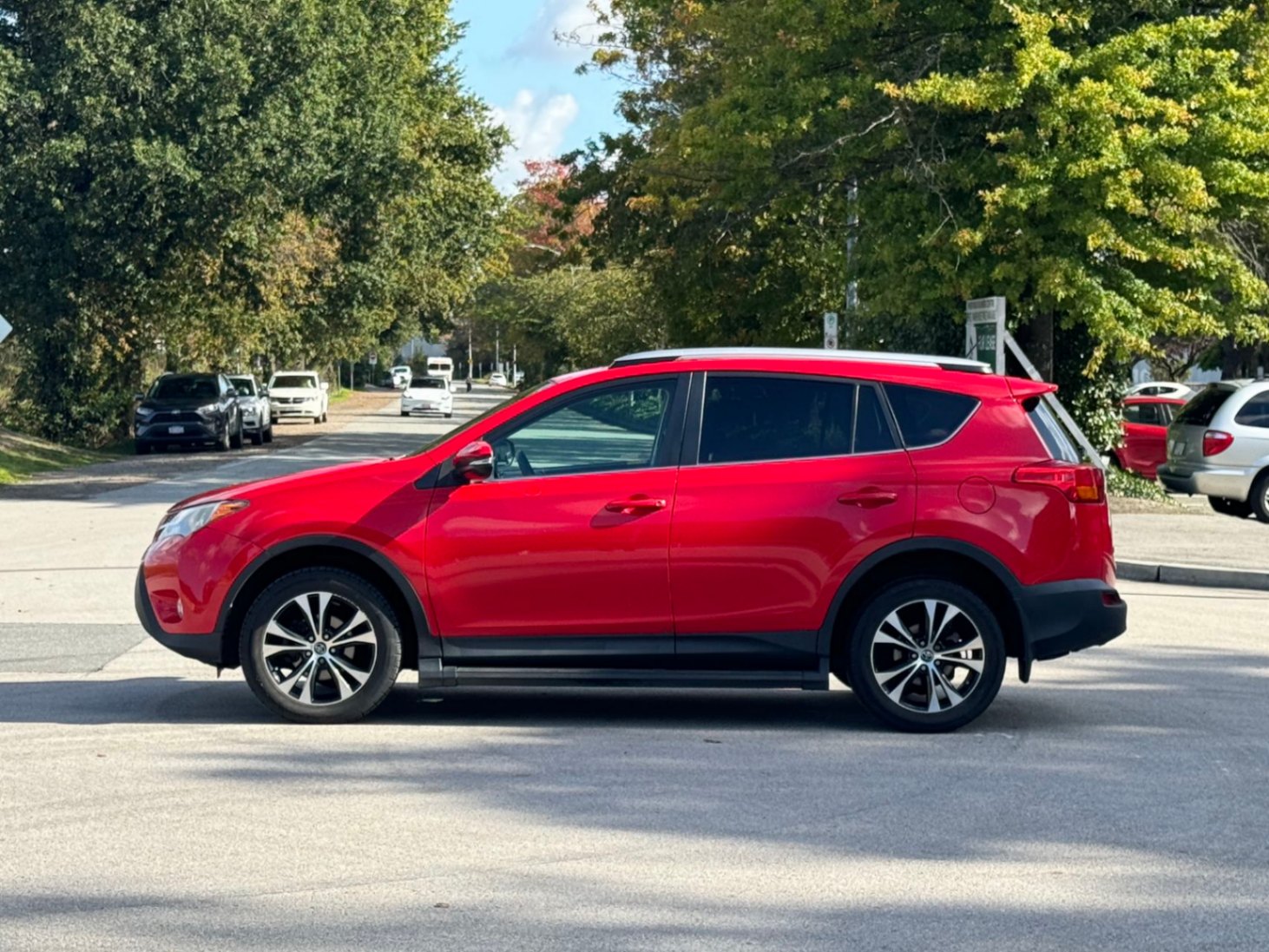 /anycarmotor/2015-Toyota-RAV4-5389531656867186.jpg