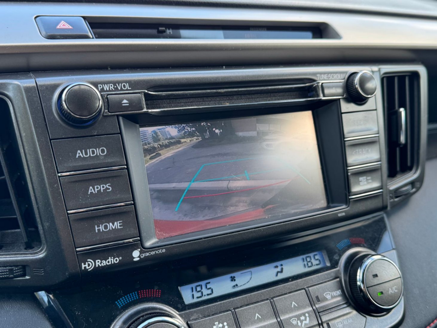 /anycarmotor/2015-Toyota-RAV4-5992580063129627.jpg
