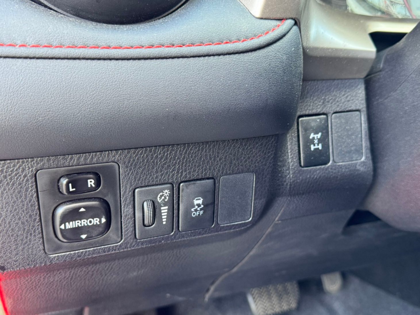/anycarmotor/2015-Toyota-RAV4-7863322274766509.jpg