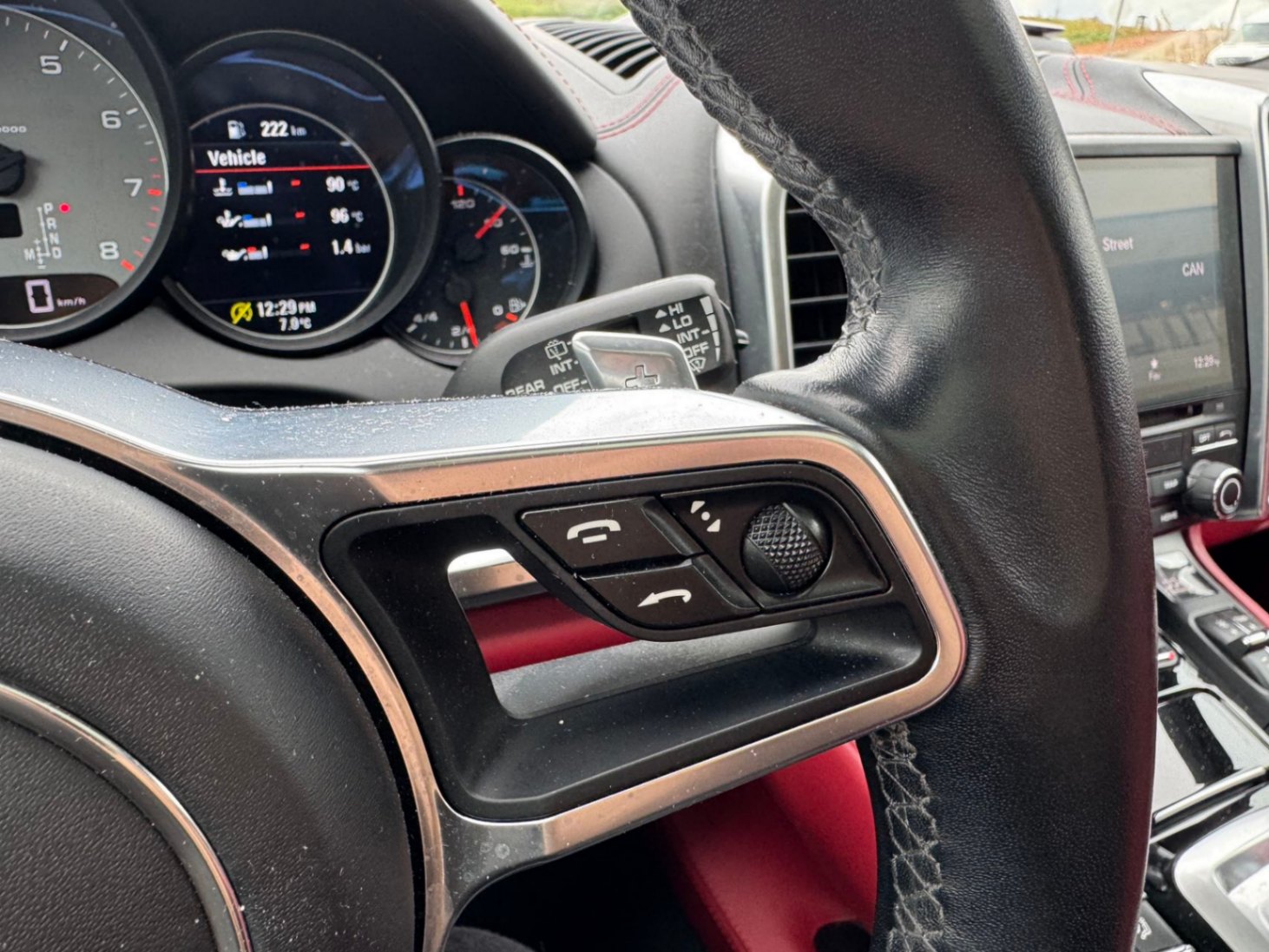 /anycarmotor/2017-Porsche-Cayenne-25887510150584103.jpg