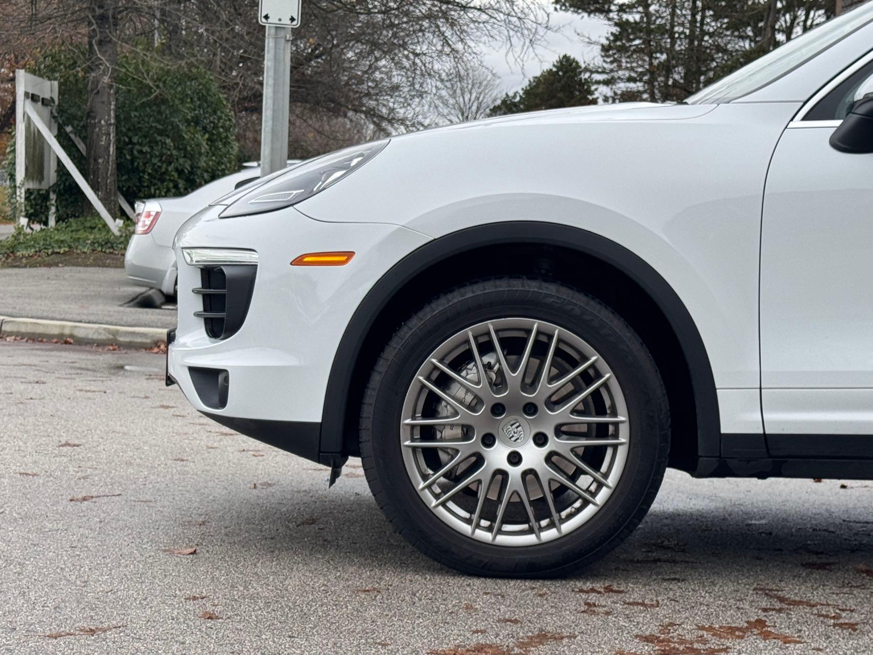 /anycarmotor/2017-Porsche-Cayenne-45822497142444996.jpg