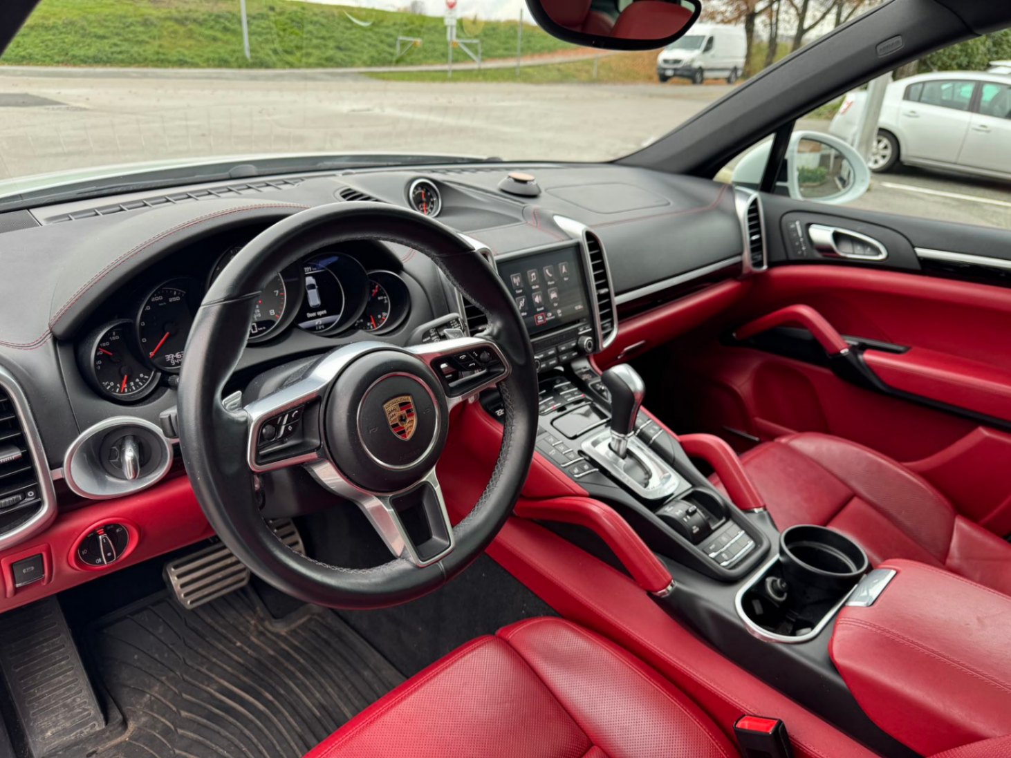 /anycarmotor/2017-Porsche-Cayenne-7666190203363801.jpg