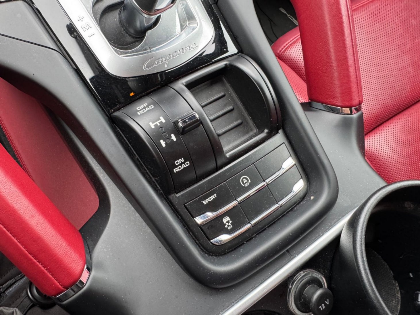 /anycarmotor/2017-Porsche-Cayenne-9339933656293367.jpg