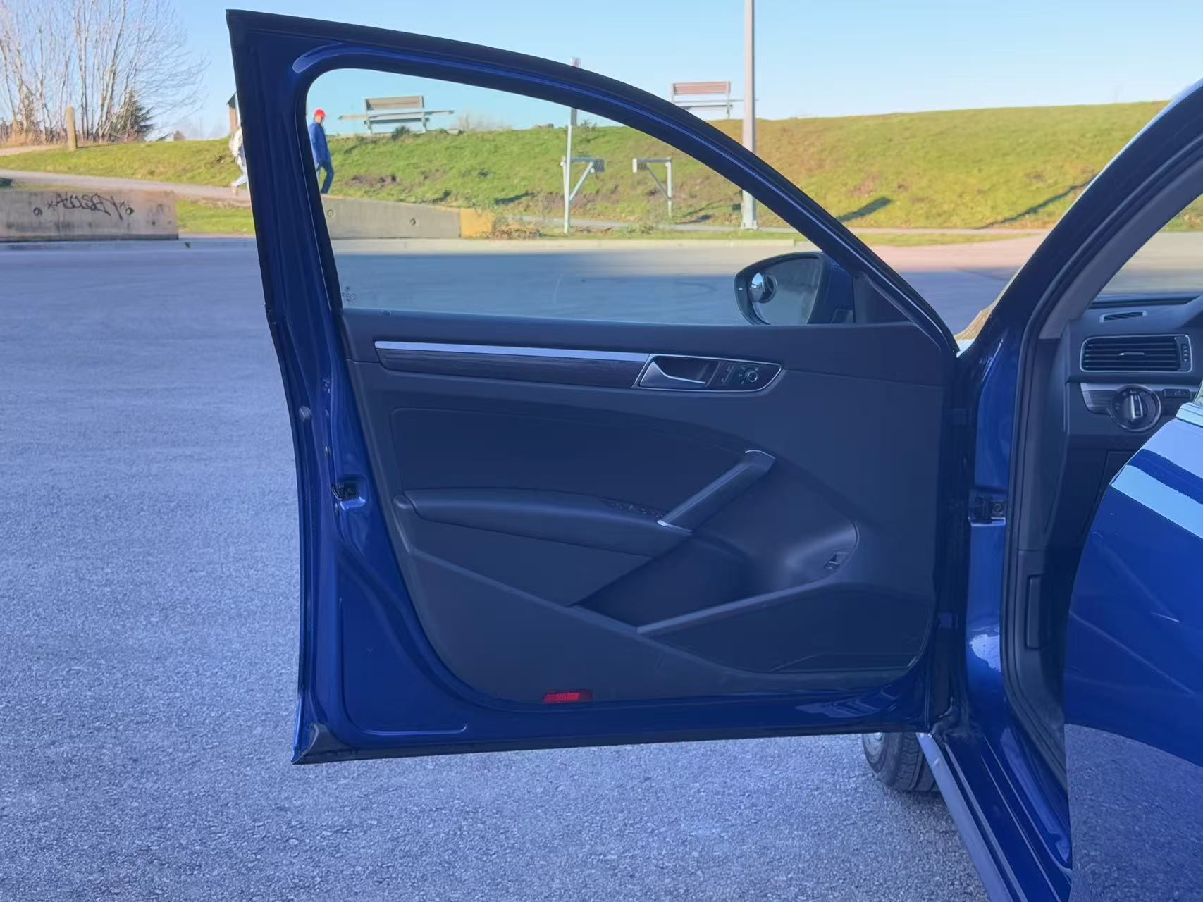 /anycarmotor/2017-Volkswagen-Passat-012274310337880179.jpg