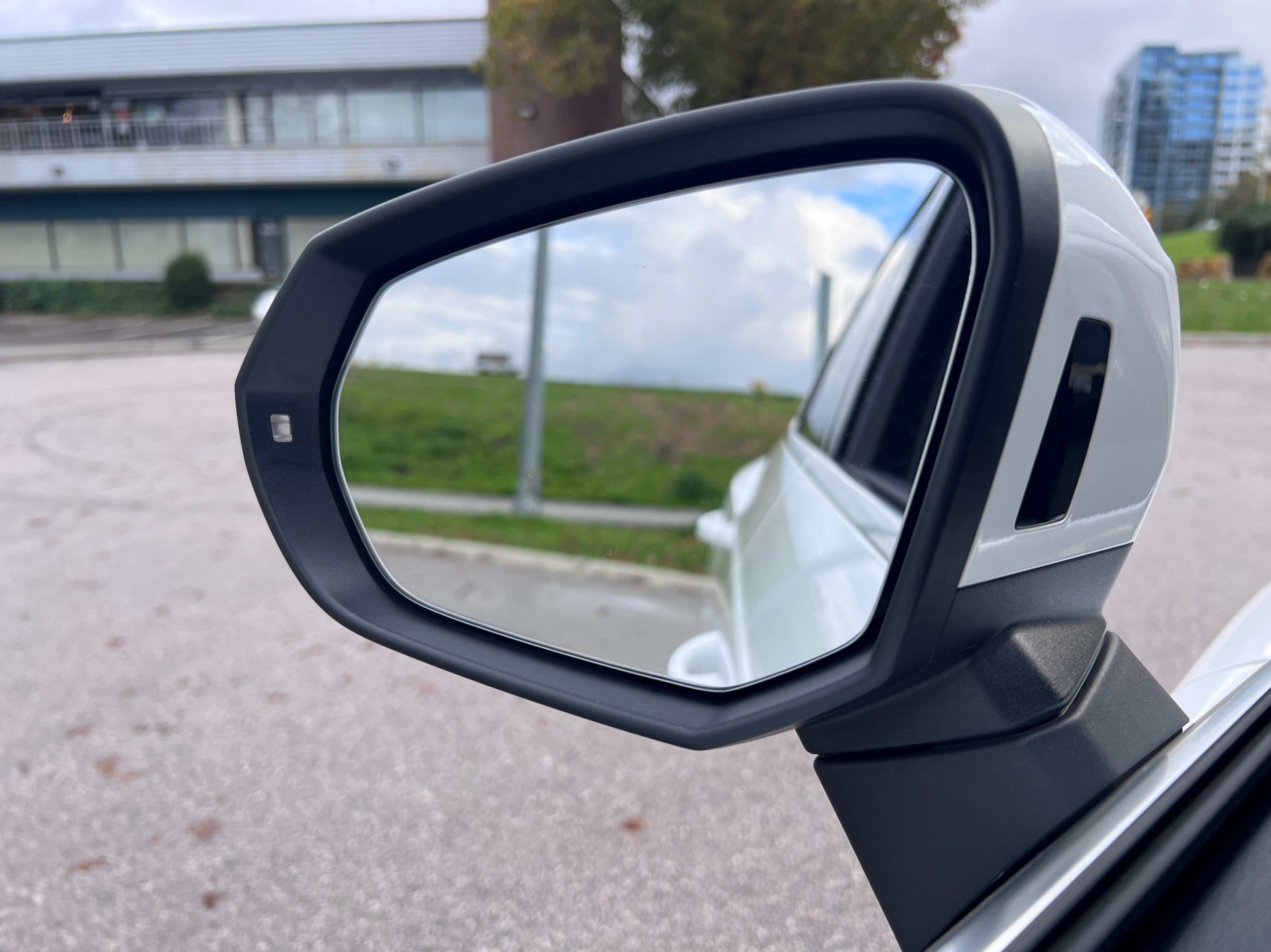 /anycarmotor/2021-Audi-Q3-18208682382253416.jpg