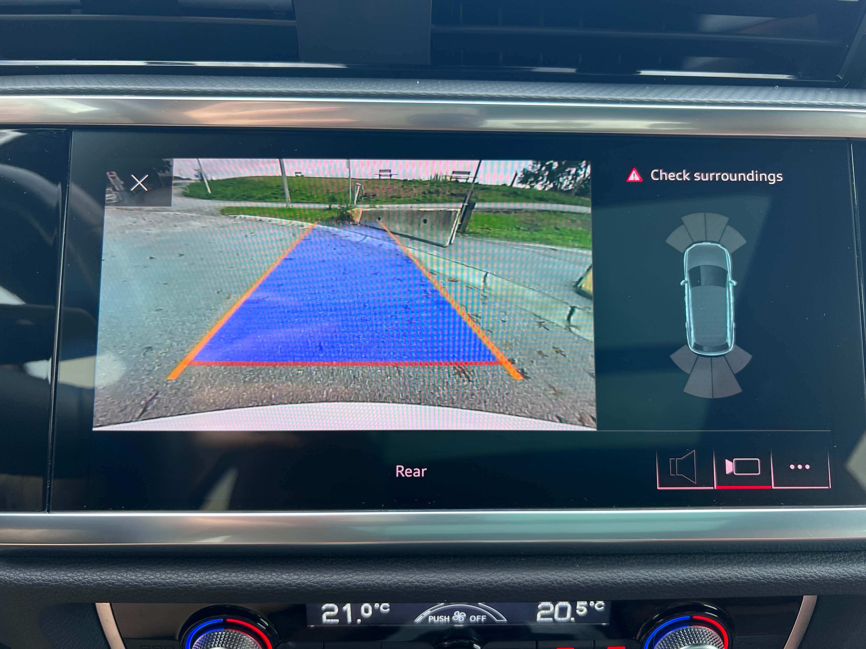 /anycarmotor/2021-Audi-Q3-357512137605992.jpg