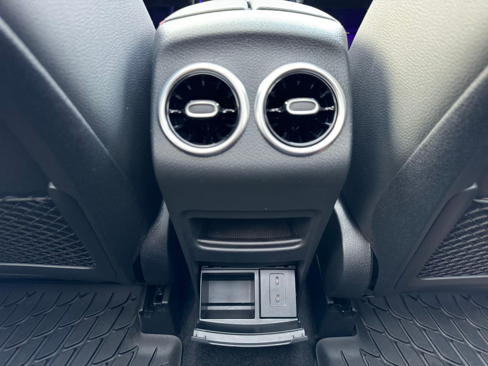 /anycarmotor/2023-Mercedes-Benz-GLB-005188033303543227.jpg