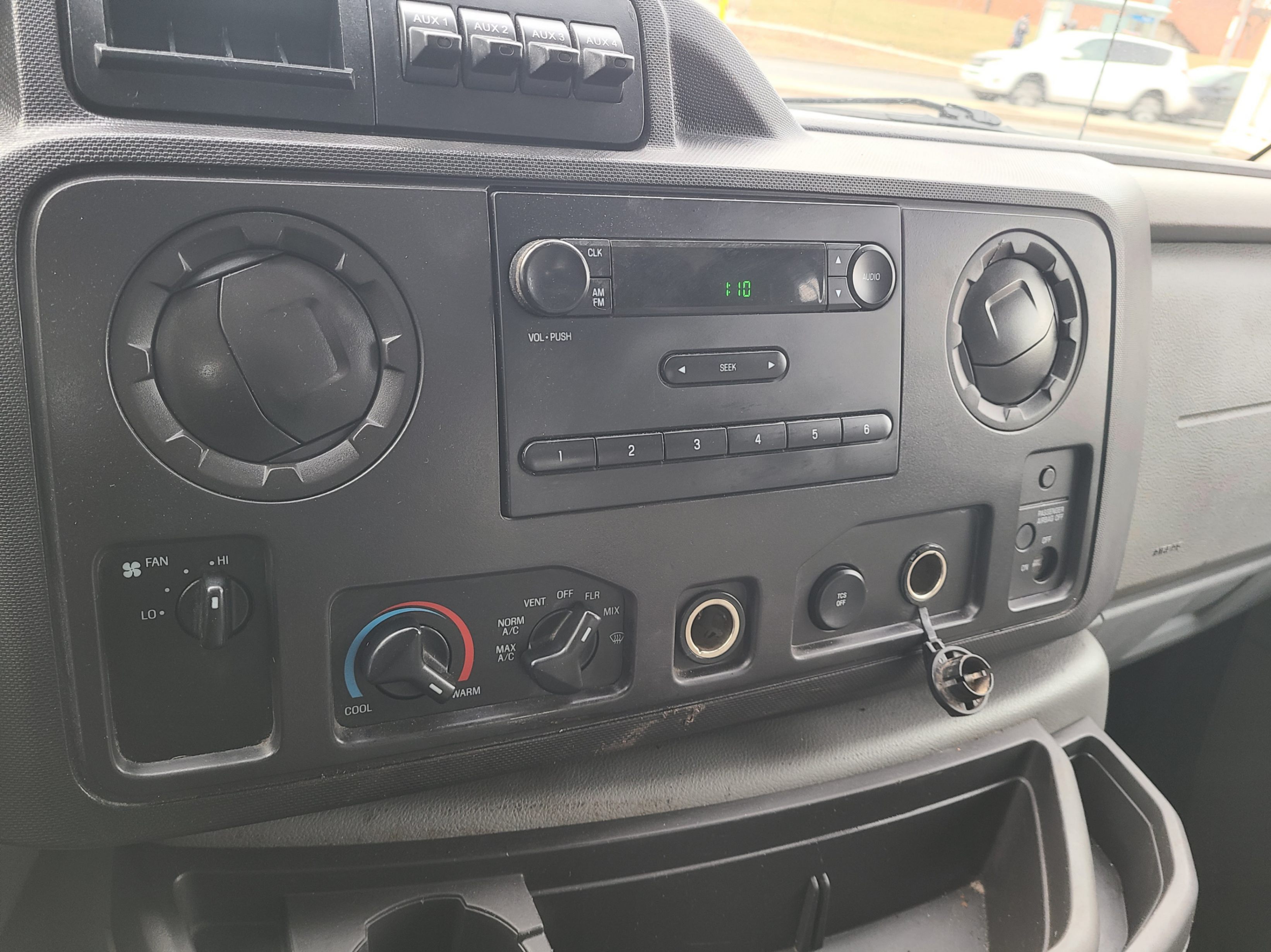 /artaautosales/2011-Ford-EconolineCargo-12338151500885153.jpg