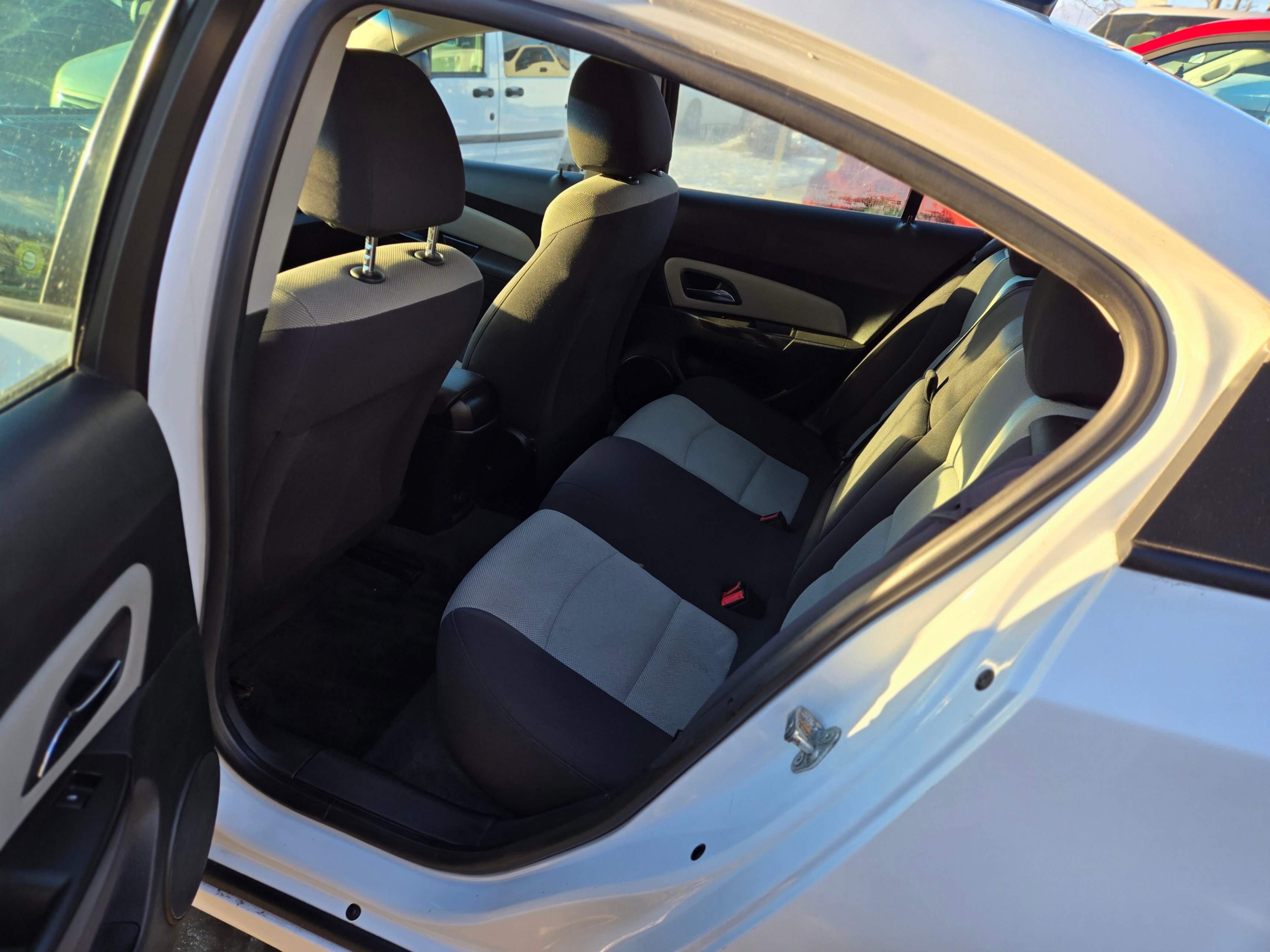 /artaautosales/2013-Chevrolet-Cruze-24999702290276038.jpg