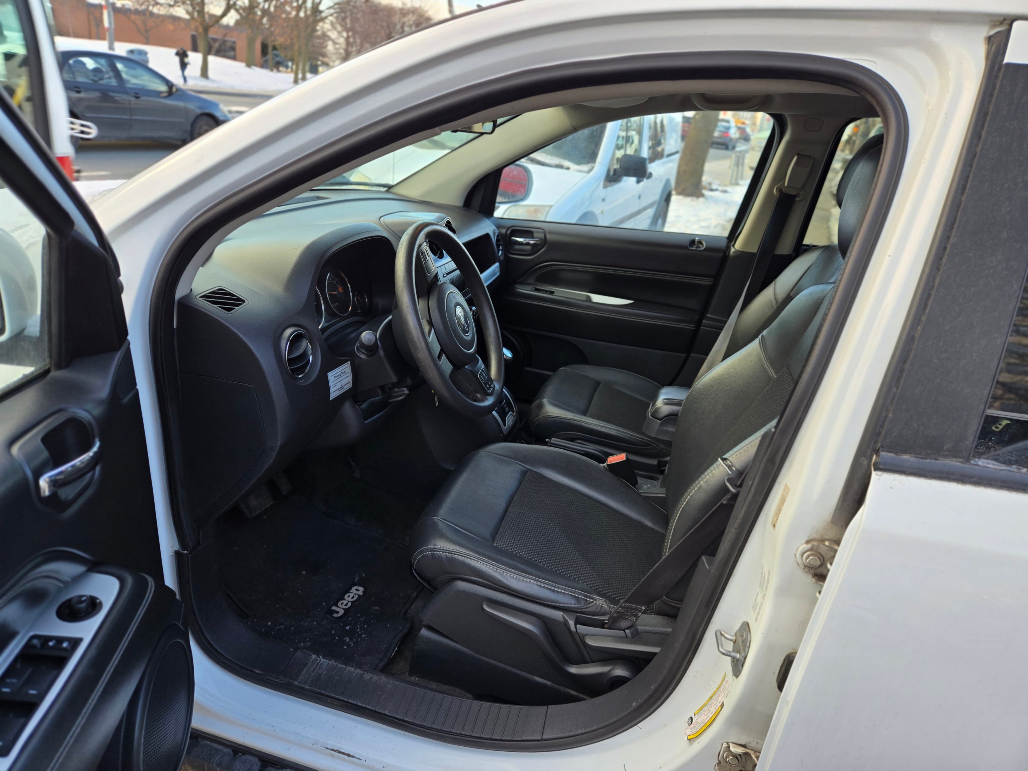 /artaautosales/2014-Jeep-Compass-05688996129553536.jpg