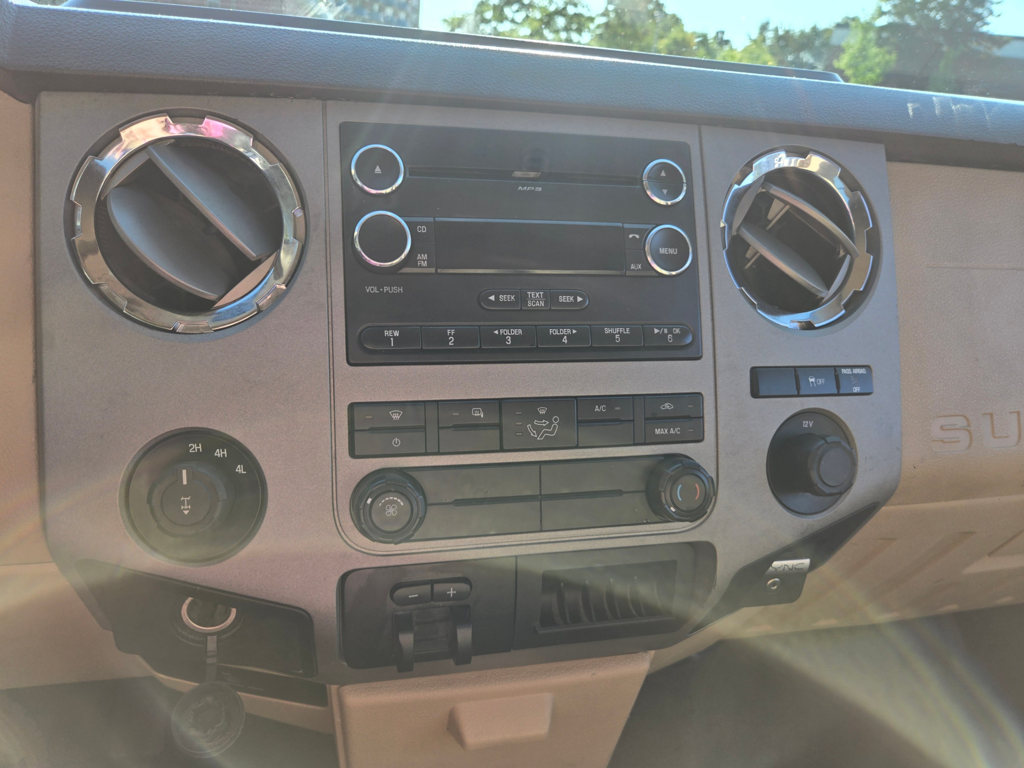 /artaautosales/2015-Ford-SuperDuty-7701429491114247.jpg