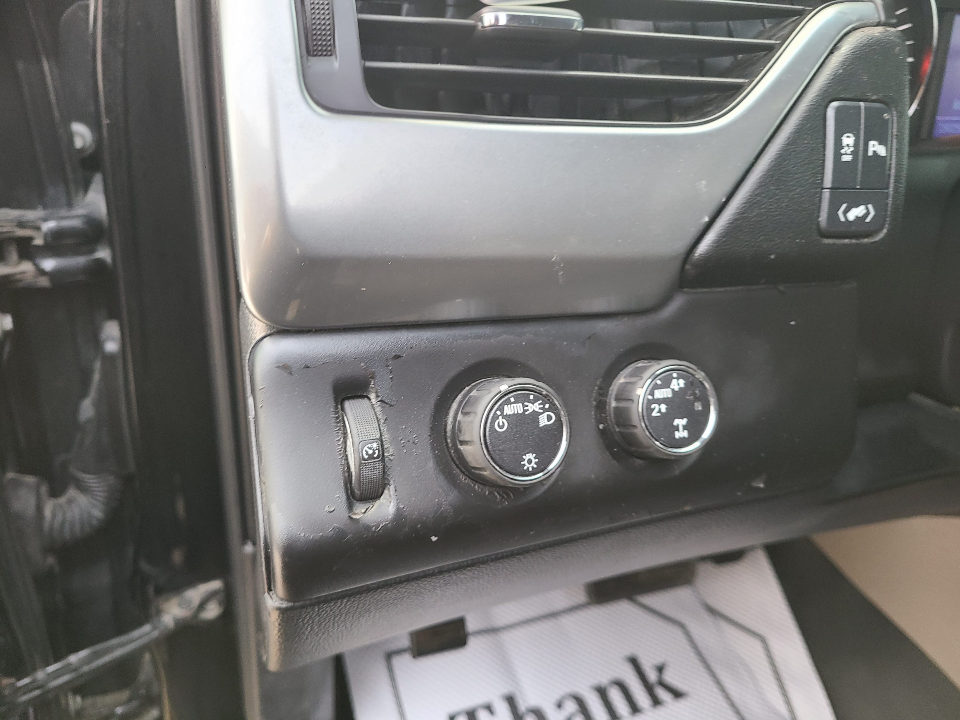 /artaautosales/2016-Chevrolet-Tahoe-05518087006436079.jpg
