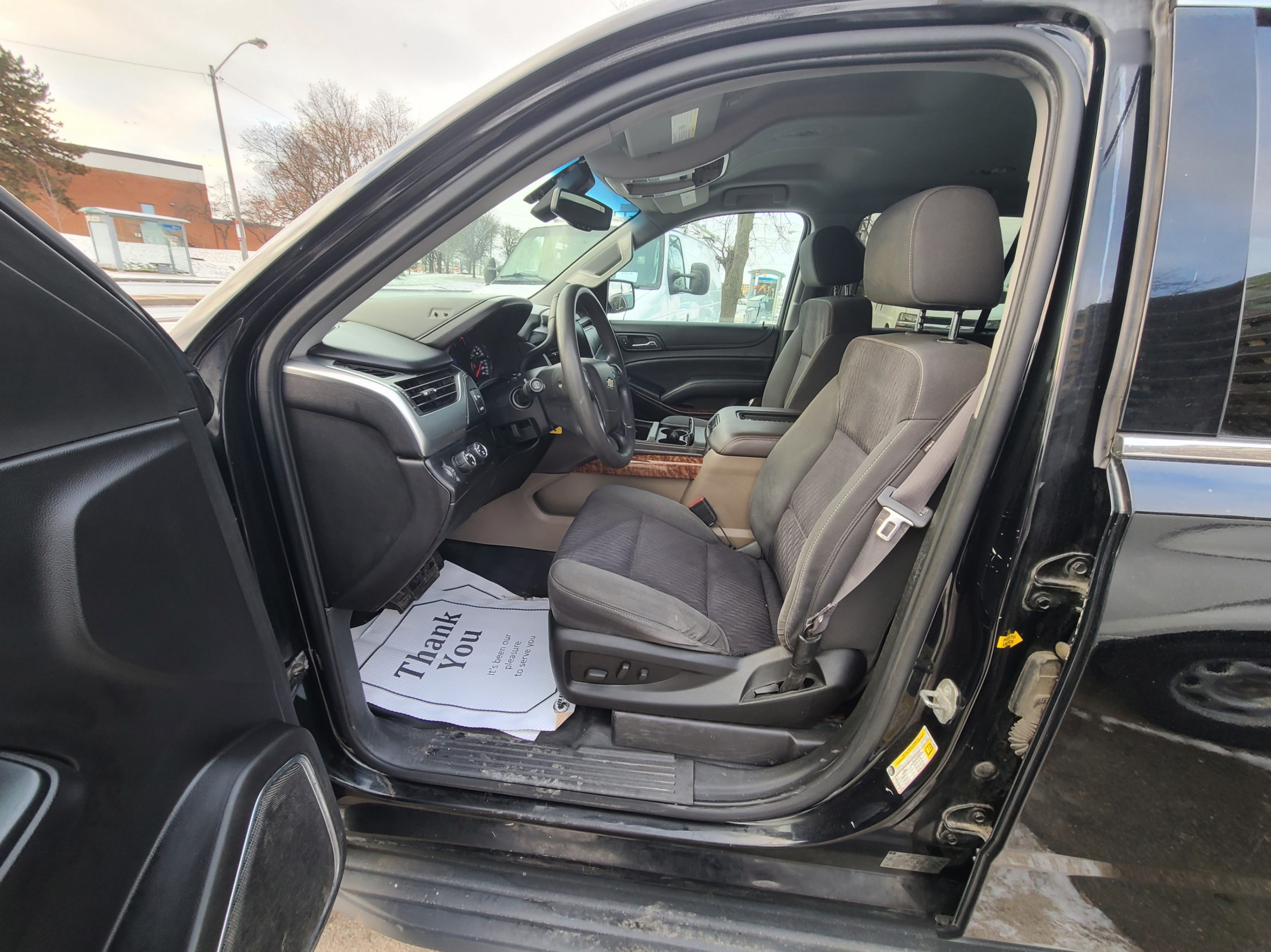 /artaautosales/2016-Chevrolet-Tahoe-3197946260438014.jpg